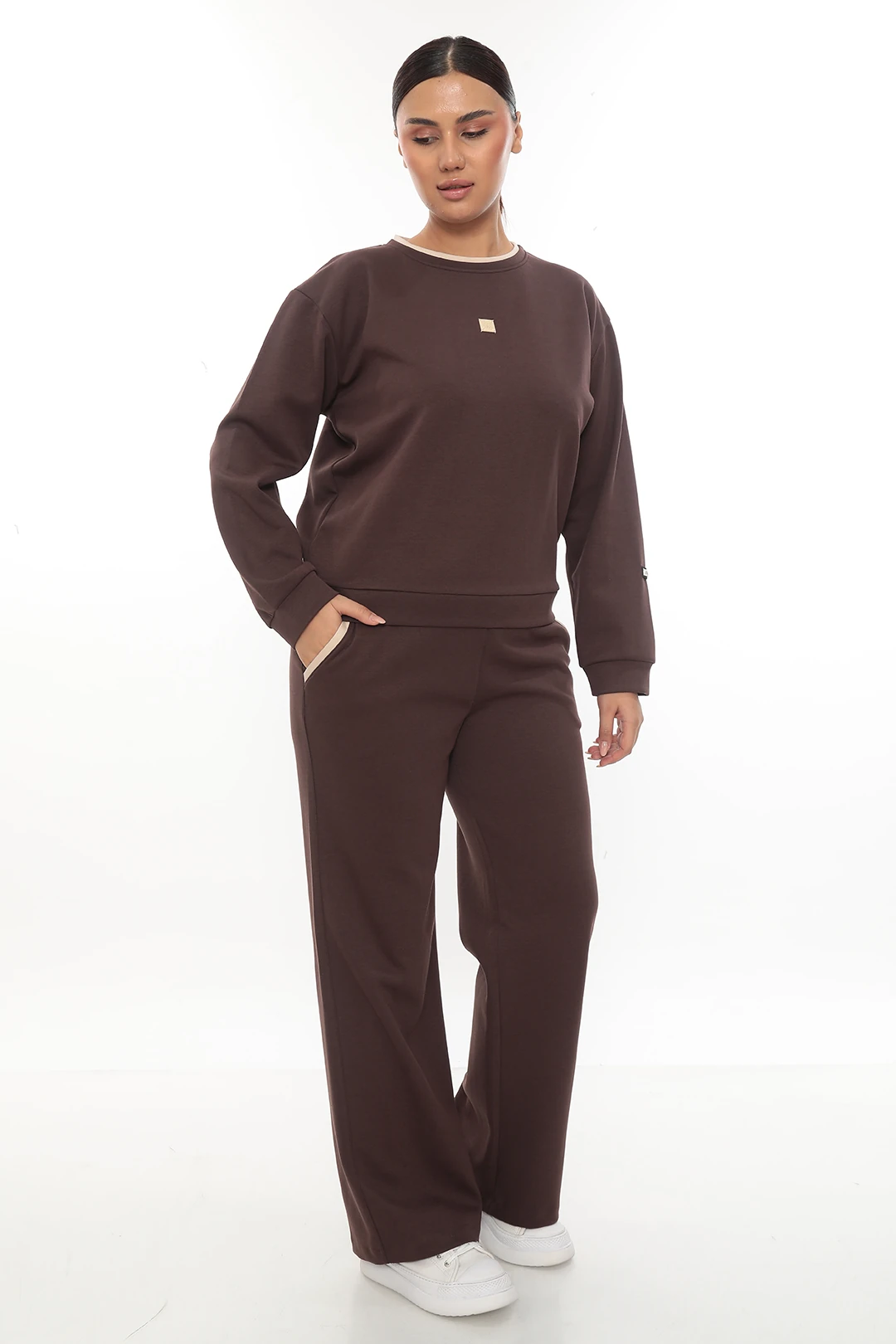 Kadın Çift Renkli Uzun Kollu Aksesuarlı Pamuklu Büyük Beden Eşofman Takımı 7-03-4018 - Kahverengi