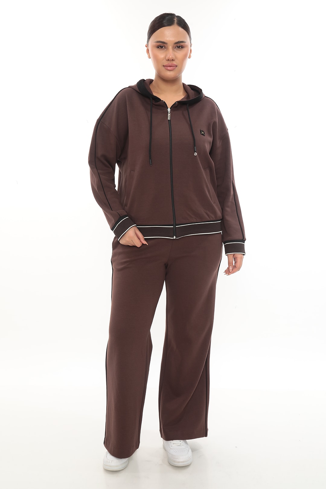 Kadın Kapüşonlu Fermuarlı Kordonlu Kemeri Özel Lastikli Kışlık Büyük Beden Eşofman Takımı 7-03-402 - Kahverengi