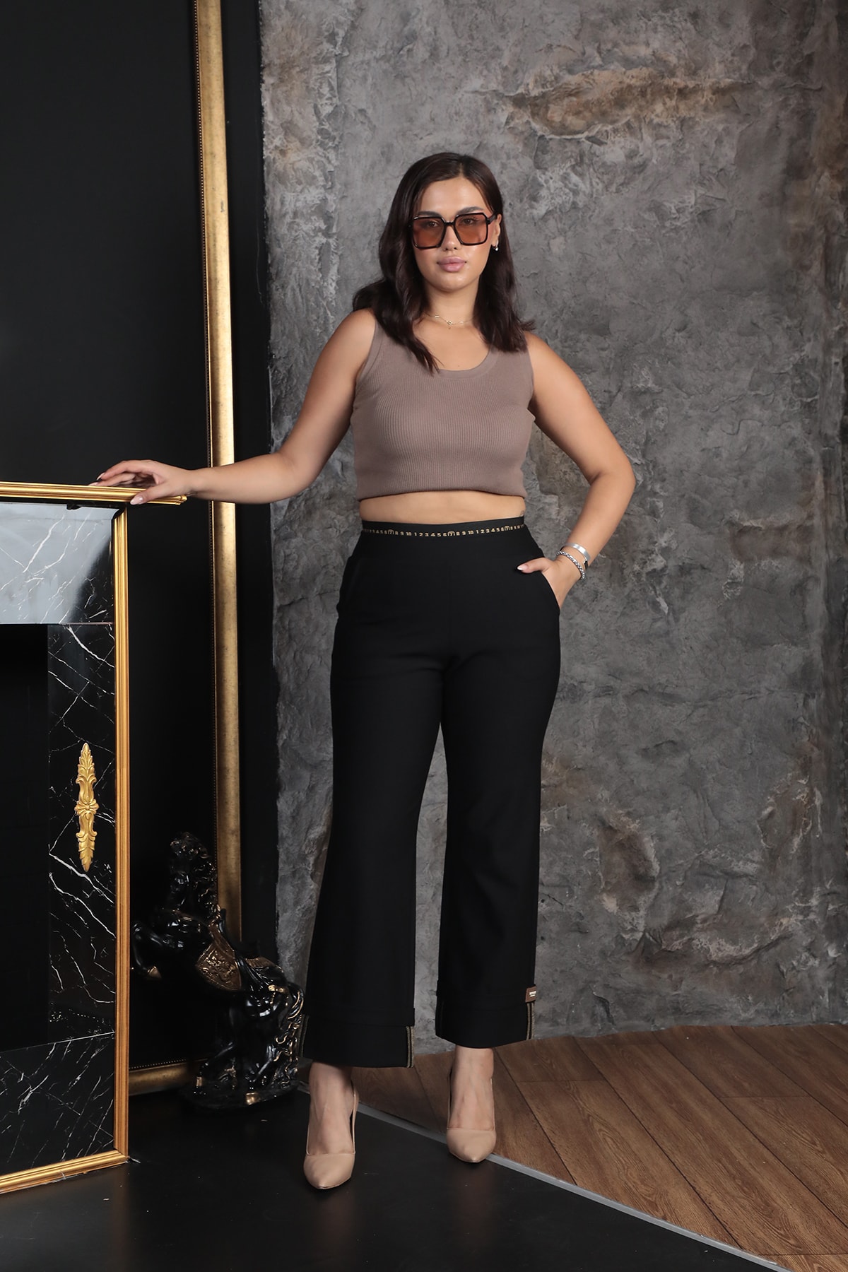 Kadın Beli Lastik Kemerli Paça Katlamalı Aksesuarlı Örme Pantolon 1-01-4019