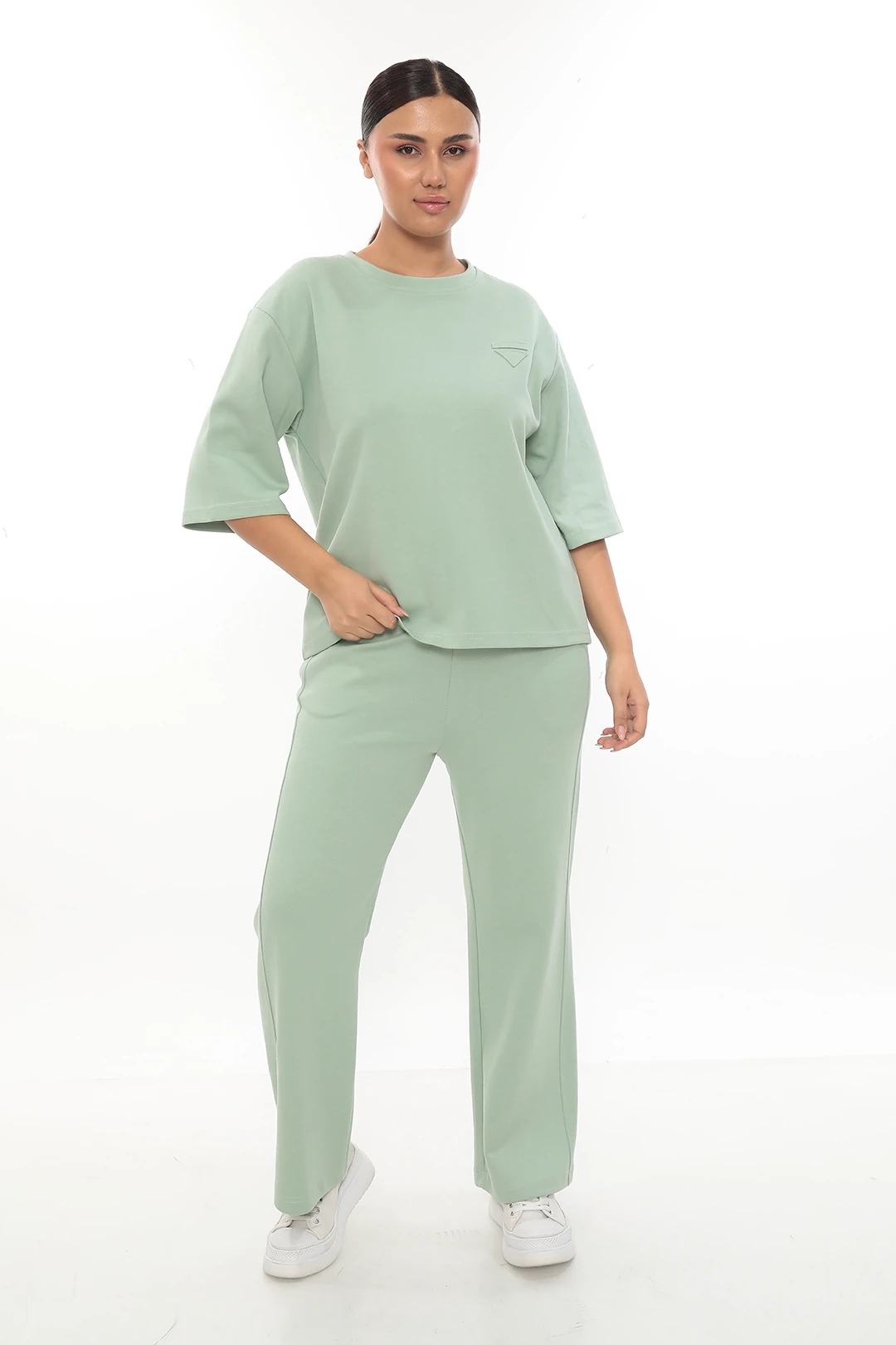 Kadın Nakış Detaylı Pamuklu Düz Eşofman Takımı 7-03-4004 - Çağla