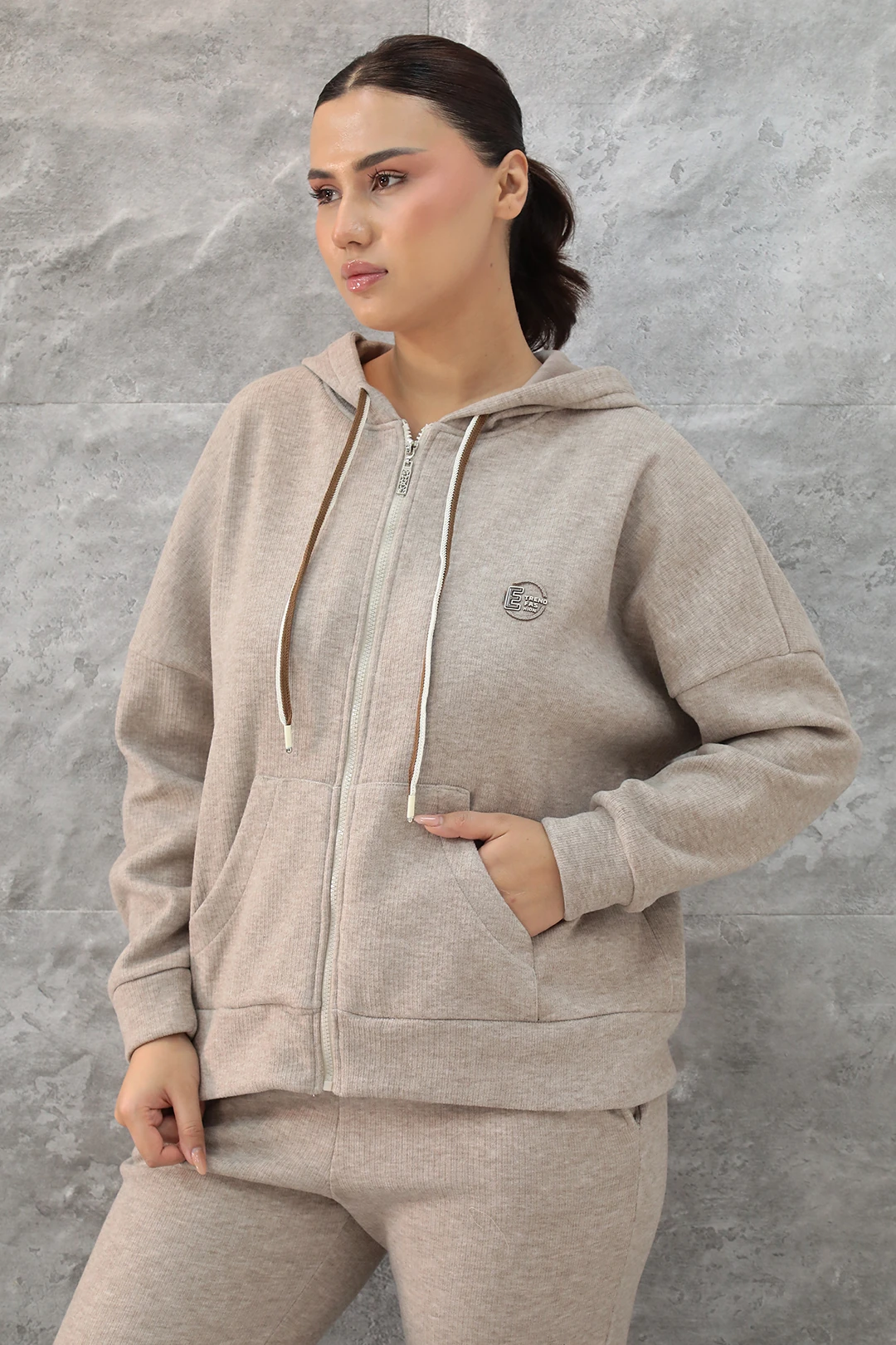 Kadın Kapüşonlu Fermuarlı Yün Kumaş Kışlık Eşofman Takımı 7-09-4012 