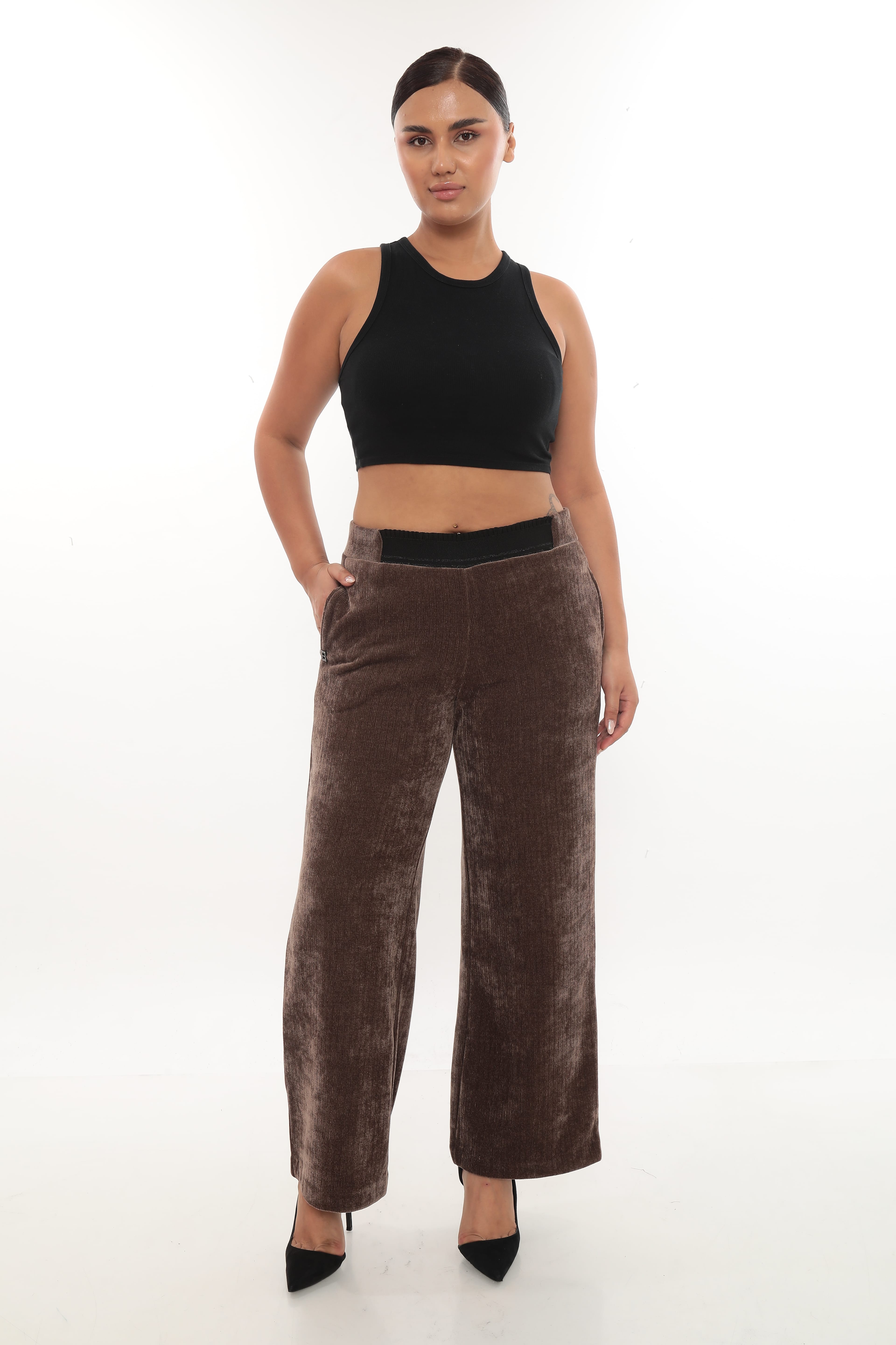 Kadın Beli Lastik Kemerli Aksesuarlı Kalın Kadife Pantolon 1-02-4011-1006 - Vizon