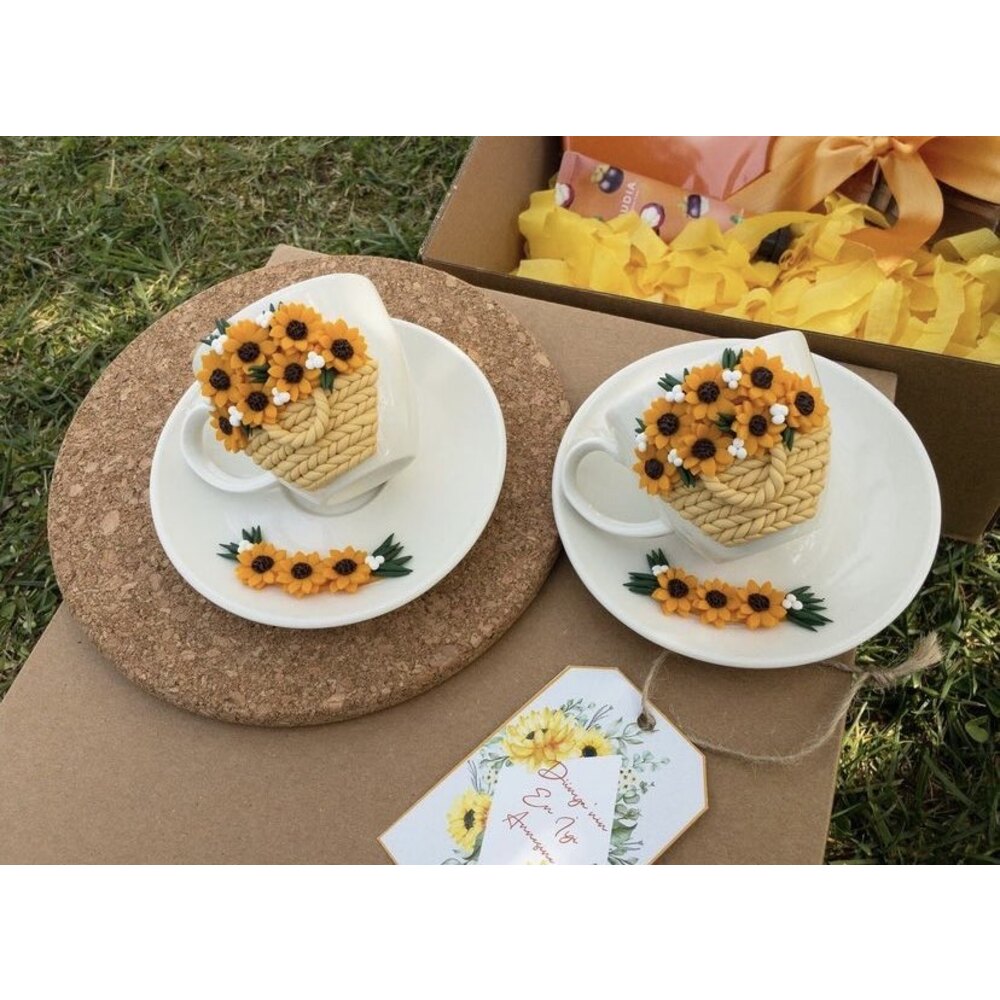 Dünyanın en iyi annesine- Sunflower çift fincan gift box