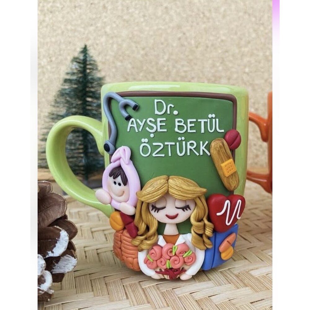 Kişiye özel doktor kupa( kupa renkleri için DM üzerindne iletişime geçiniz)