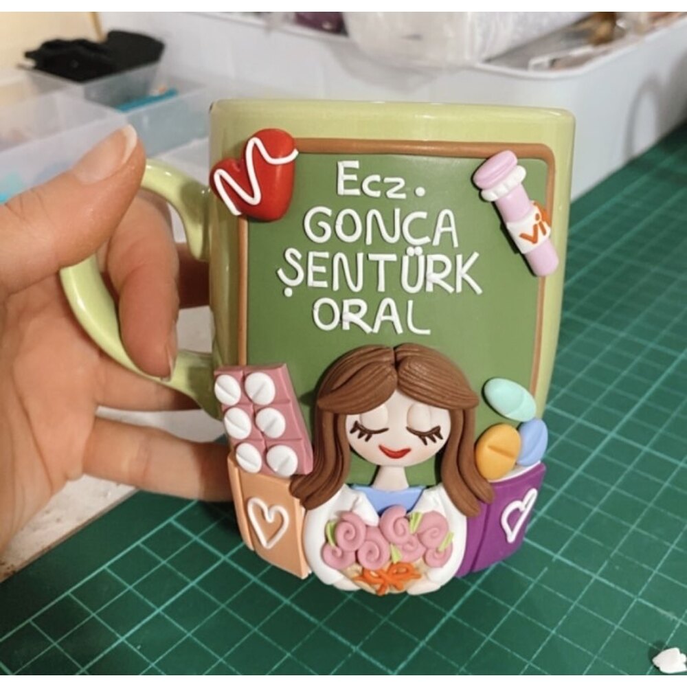 Kişiye özel eczacı kupa( kupa renkleri için Dm üzerinden iletişime geçiniz)