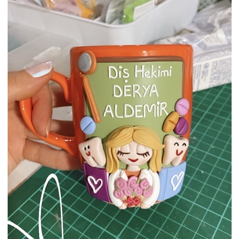 Kişiye özel diş hekimi kupası( kupa rengi için Dm den  iletişime geçiniz)