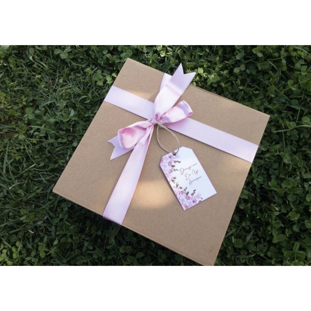 Dünyanın en iyi annesine-Pink roses çift fincan gift box
