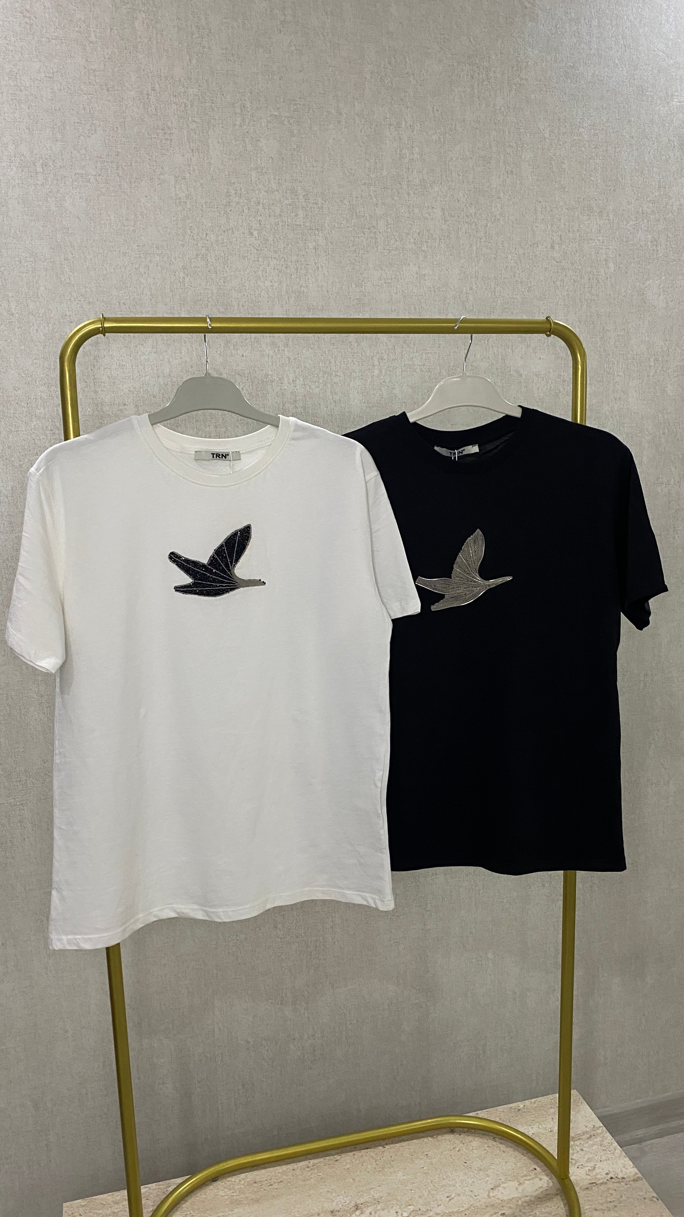 Kuş Nakışlı T-shirt Beyaz