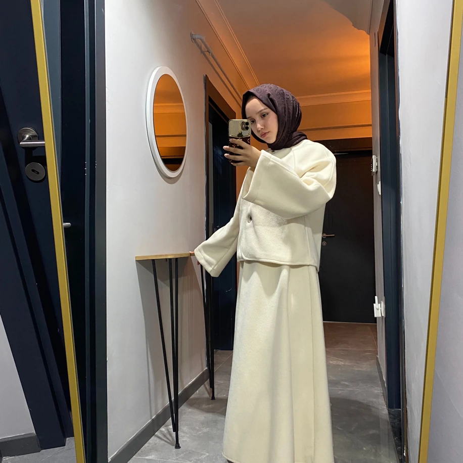 Kaşe kumaş etekli takım