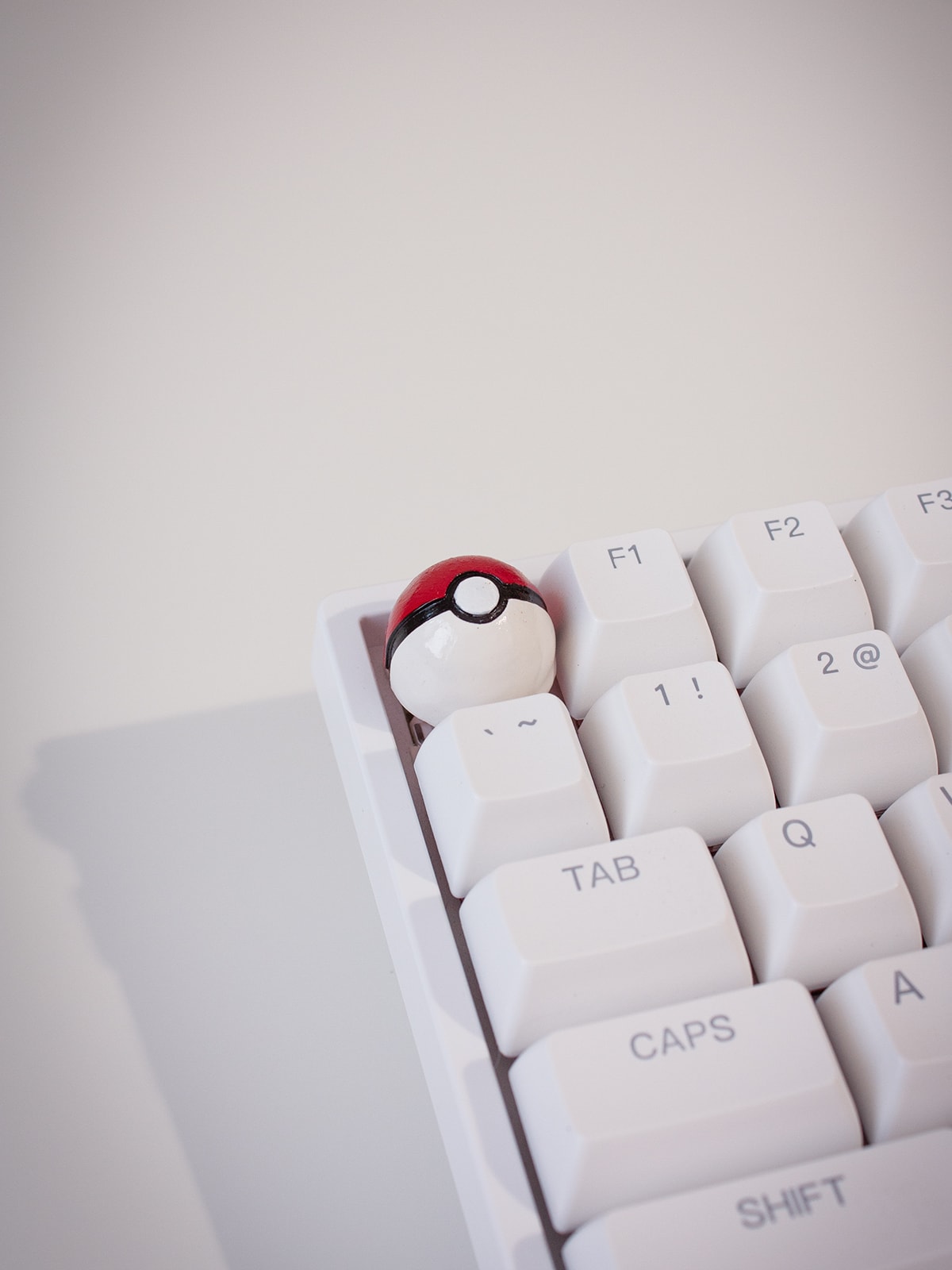 Pokeball Klavye Tuşu