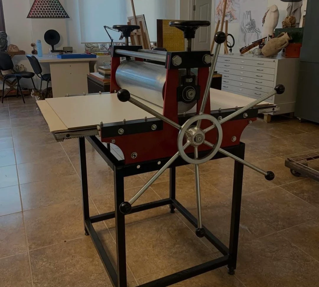 Küçük gravür presi