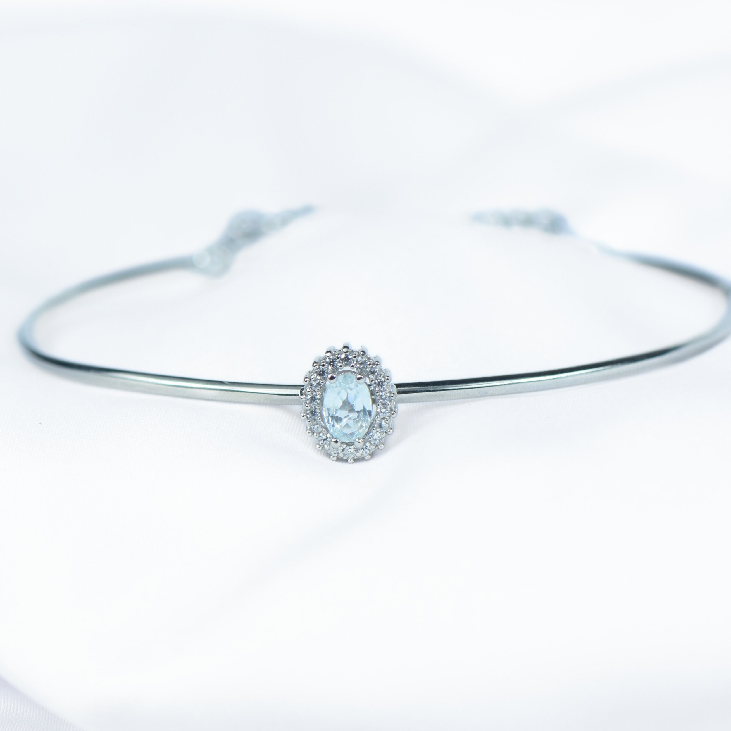 Beyaz Altın Kaplama Doğal Blue Topaz Taşlı Gümüş Bileklik