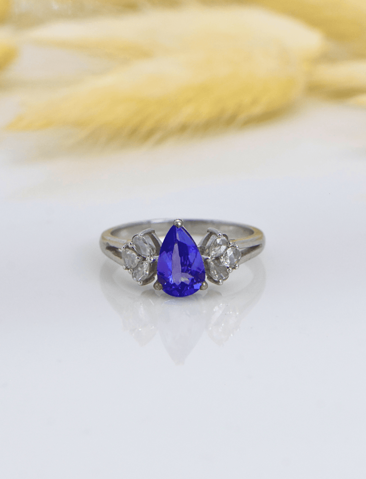 Doğal Tanzanite Taşlı Pırlanta Gümüş Yüzük