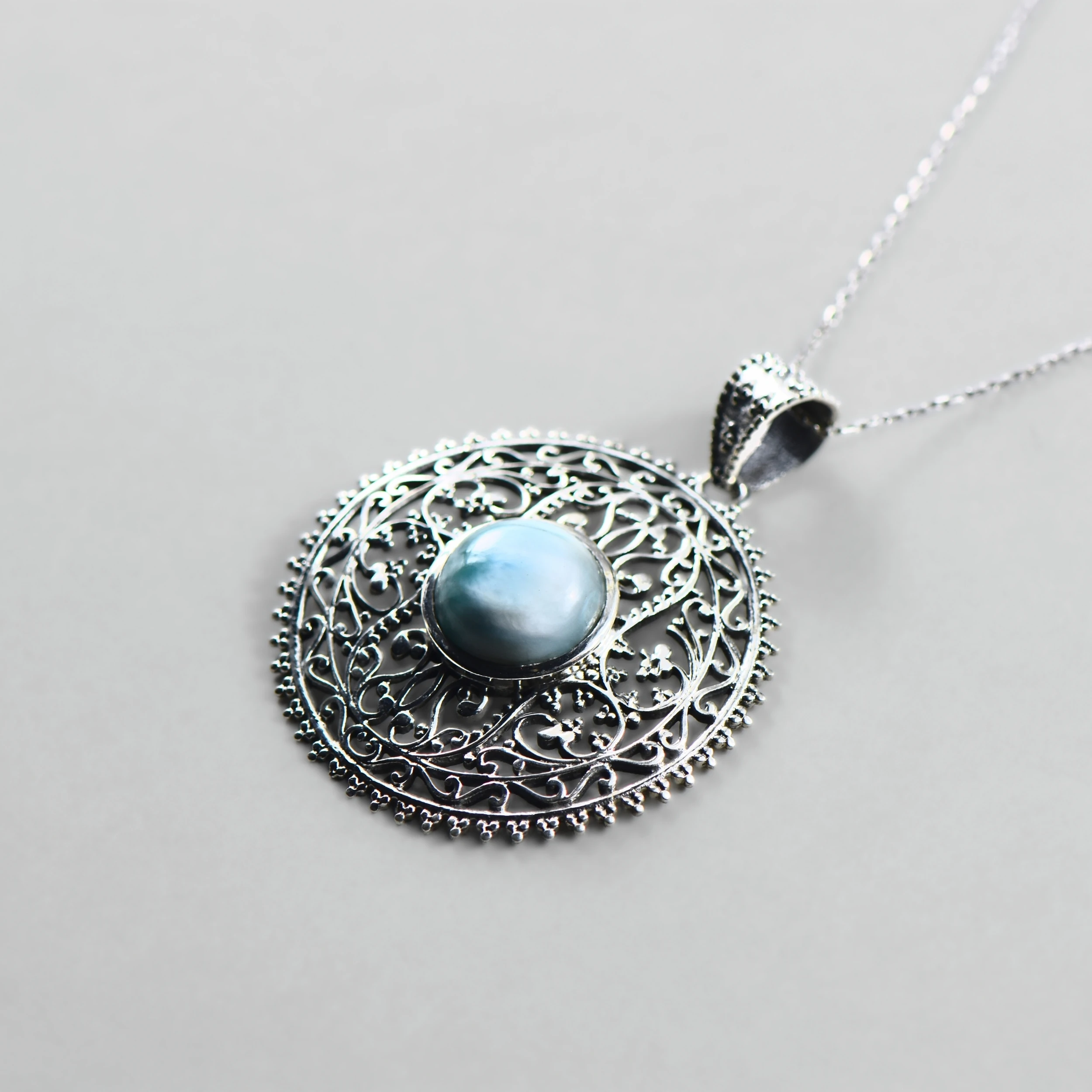 Doğal Larimar Taşlı Oksitli Gümüş Kolye