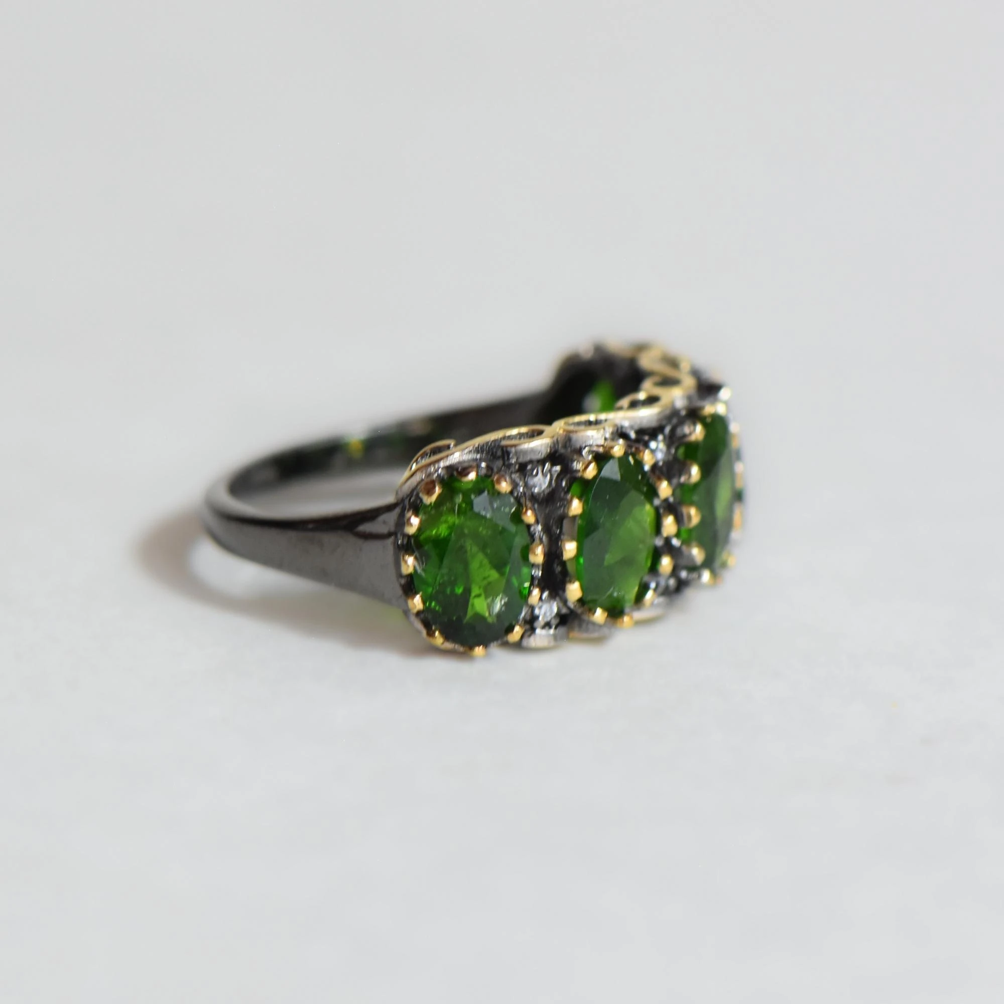 Doğal Zümrüt Taşlı Ayarlanabilir Gümüş Yüzük