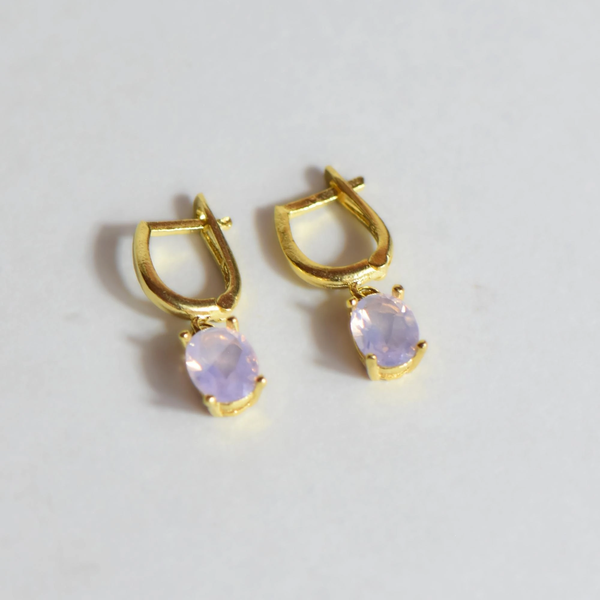 Doğal Lavanta Kuvars Taşlı Gümüş Küpe