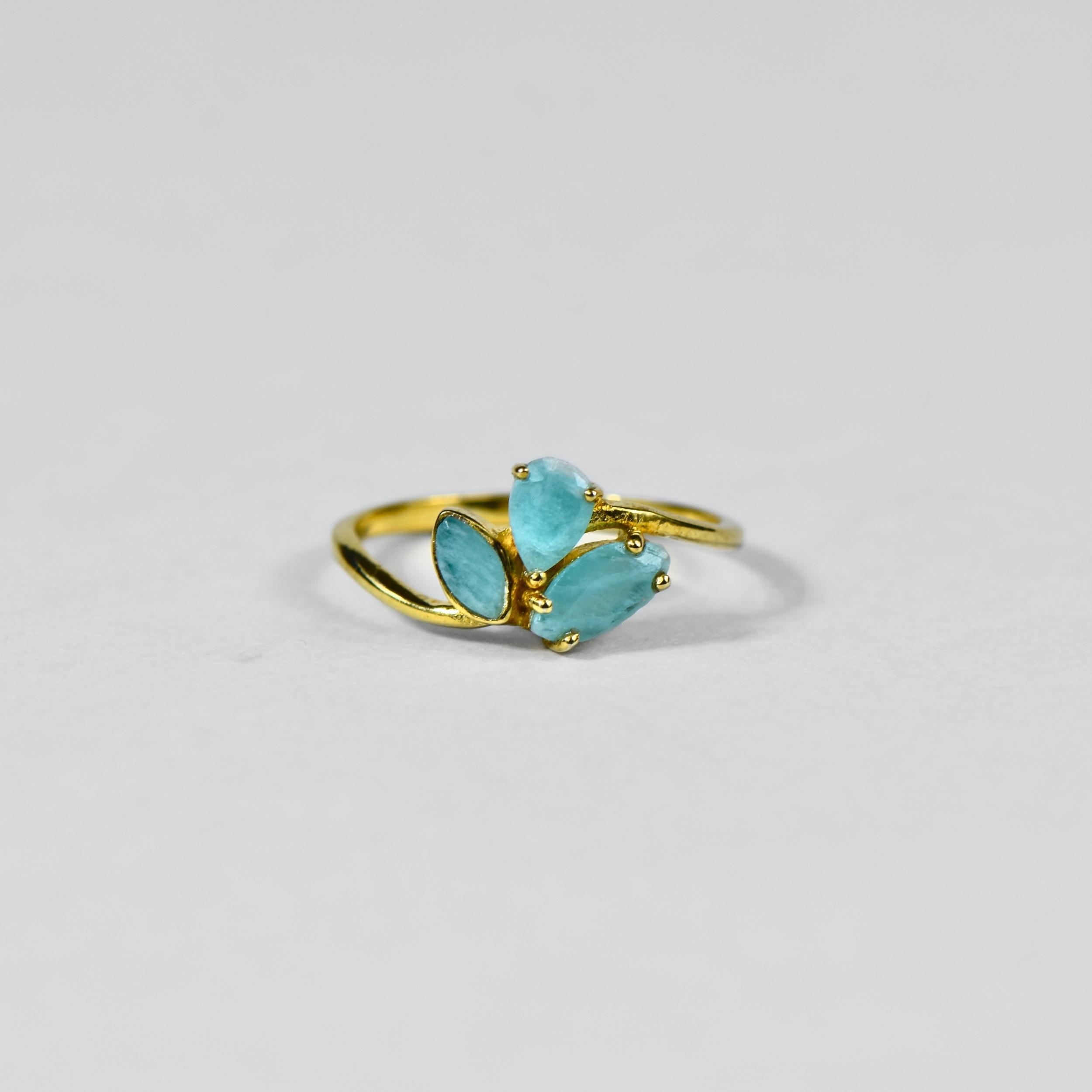 Doğal Amazonite Taşlı Çiçek Tasarım Altın Kaplama Gümüş Yüzük