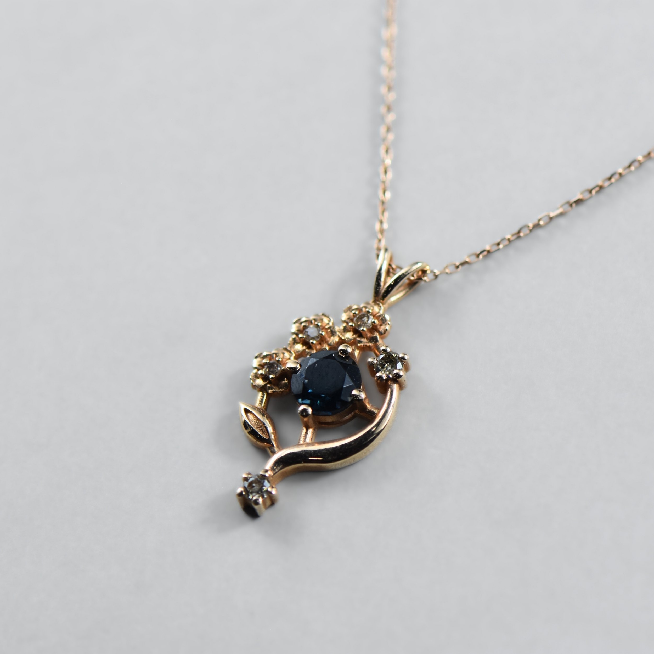 Pırlanta London Blue Topaz Altın Kolye