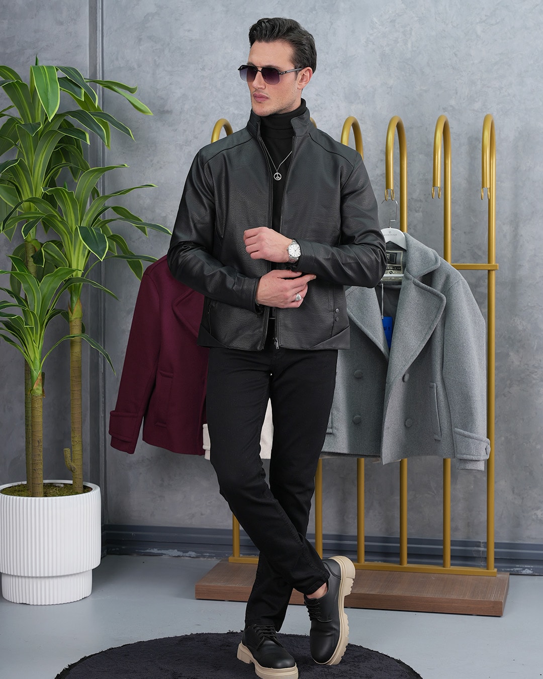 Slim fit Kalıp Hakim Yaka Ribanası Asimetrik Model İthal Deri Mont