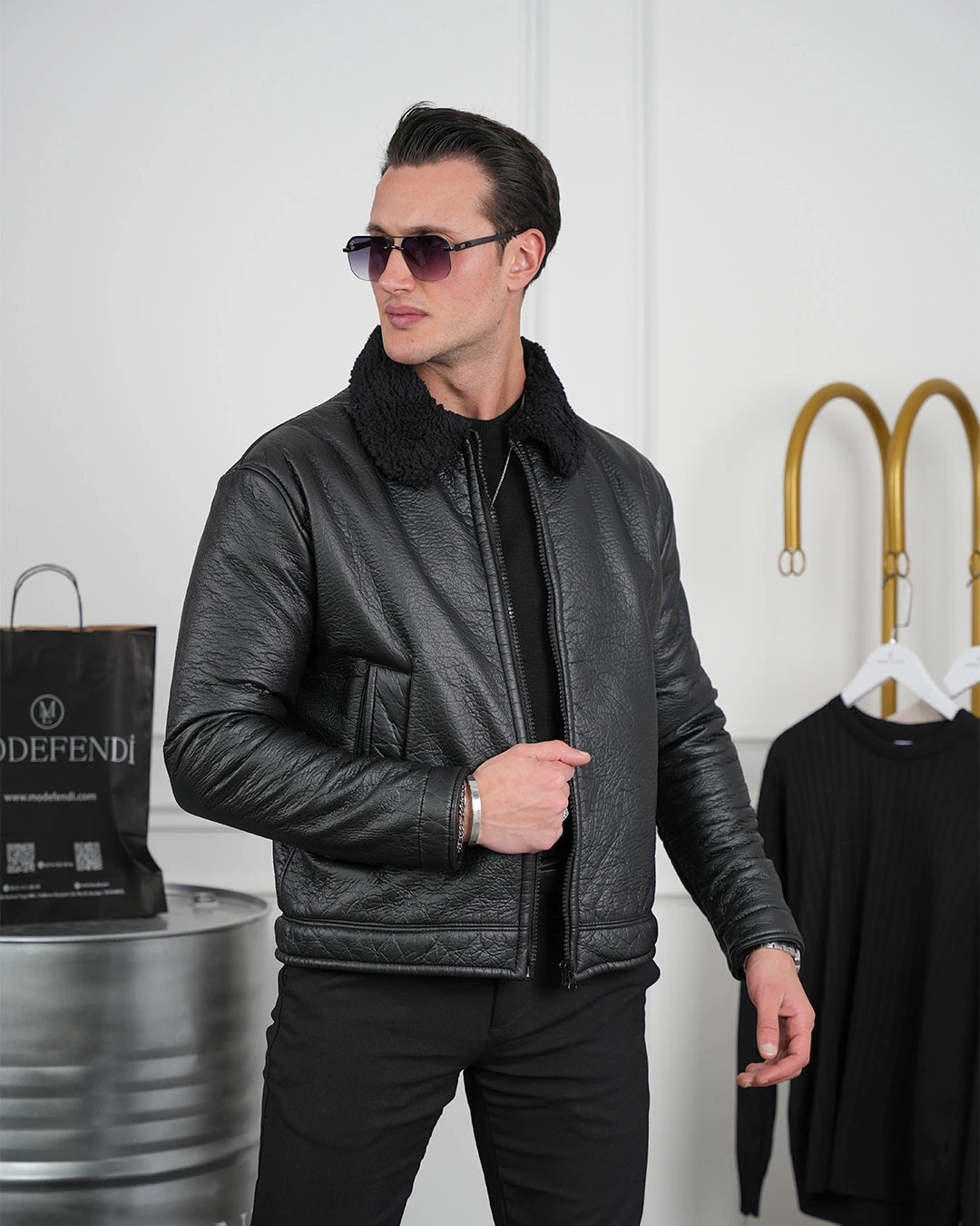 Orta Slim Fit İçi Elyaf Yaka Kürk Detaylı İthal Deri Yan Cep Deri Mont