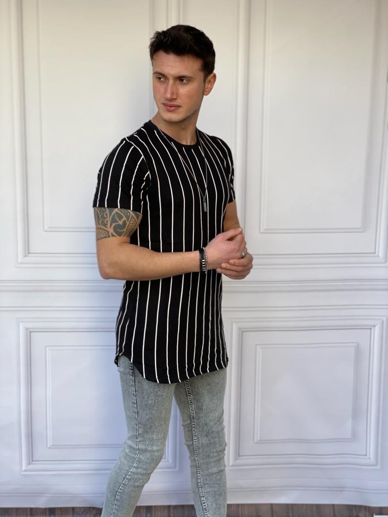Slim Fit Oval Kesim Kısa Kollu Çizgi Detaylı Pamuk Tshırt