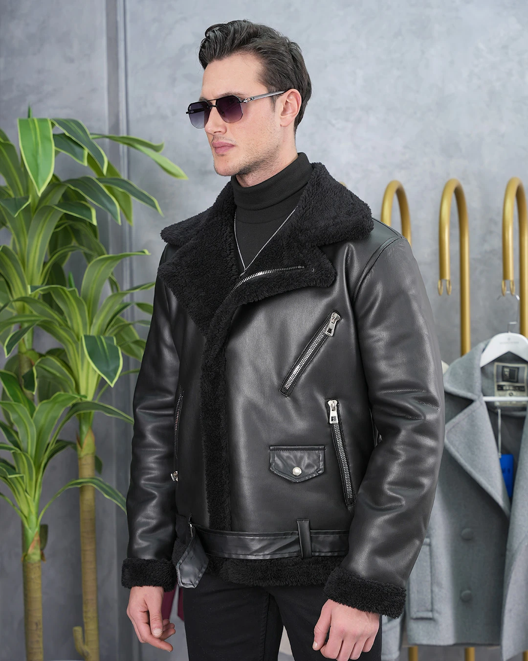 Demonte Kemer Detaylı Full Kürklü Deri Mont