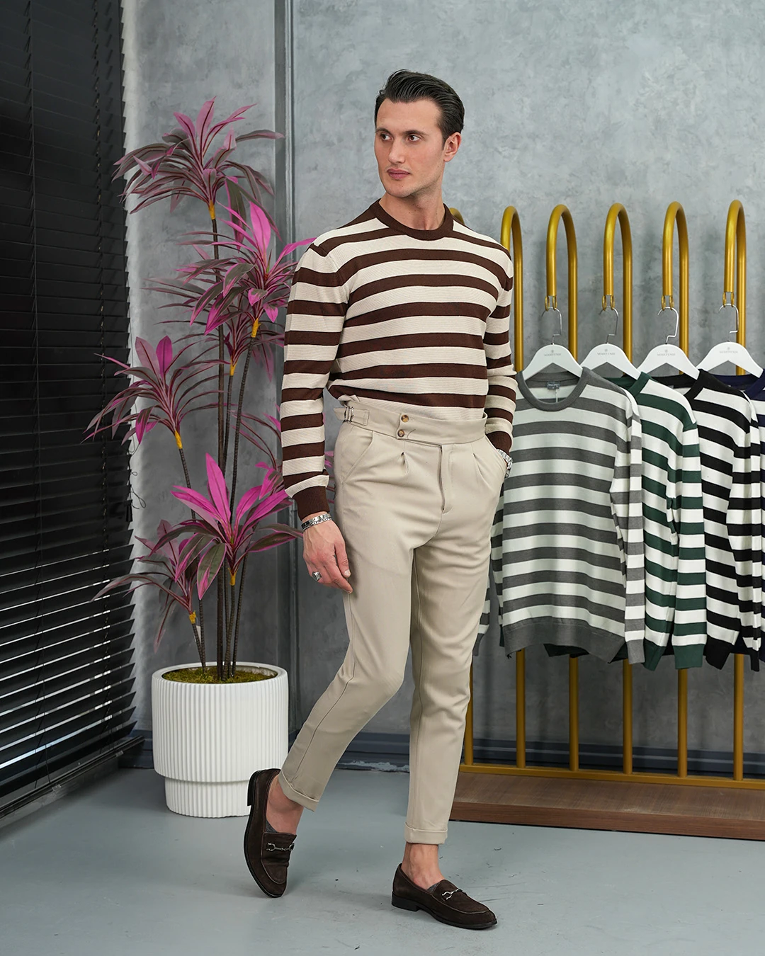 Slim Fit Kalıp Pamuk Likra Yatay Şerit Detaylı Bisiklet Yaka Triko Kazak