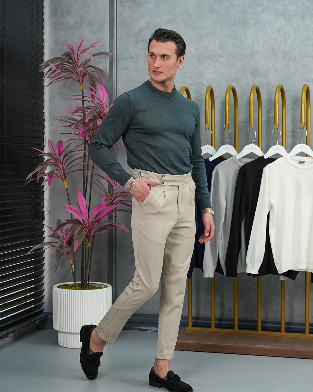 Slim Fit Kalıp Pamuk Likra Sade Bisiklet Yaka Triko Kazak