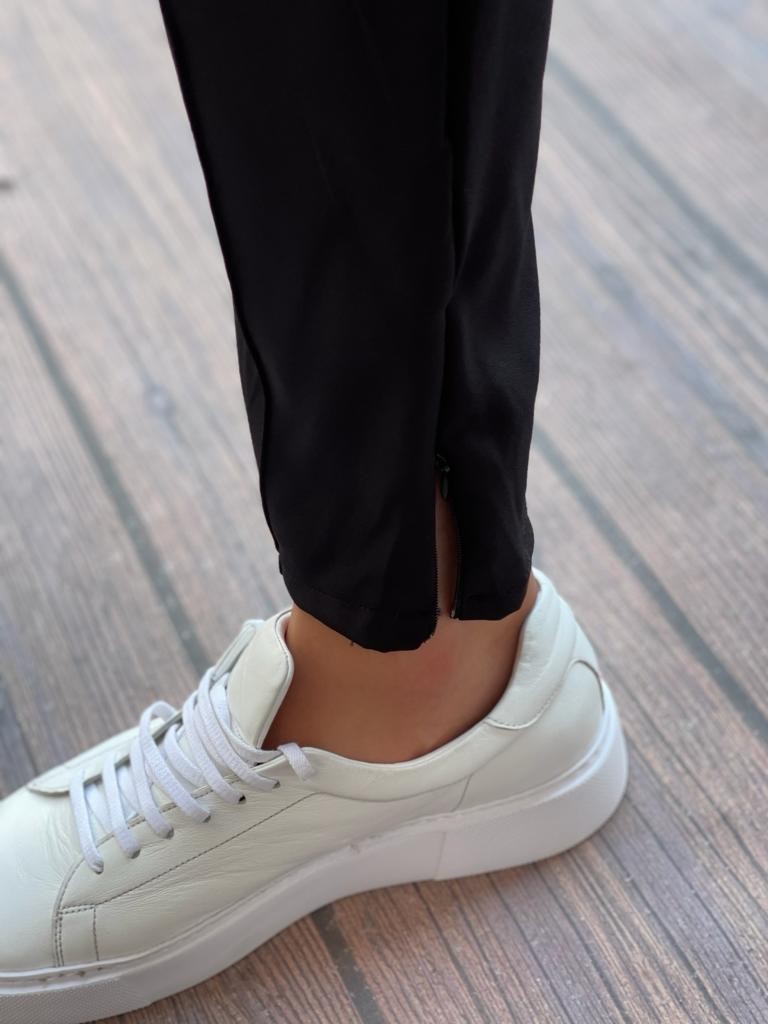 Zincir ve Paça Fermuar Detaylı Pamuklu Jogger Pantolon - Siyah