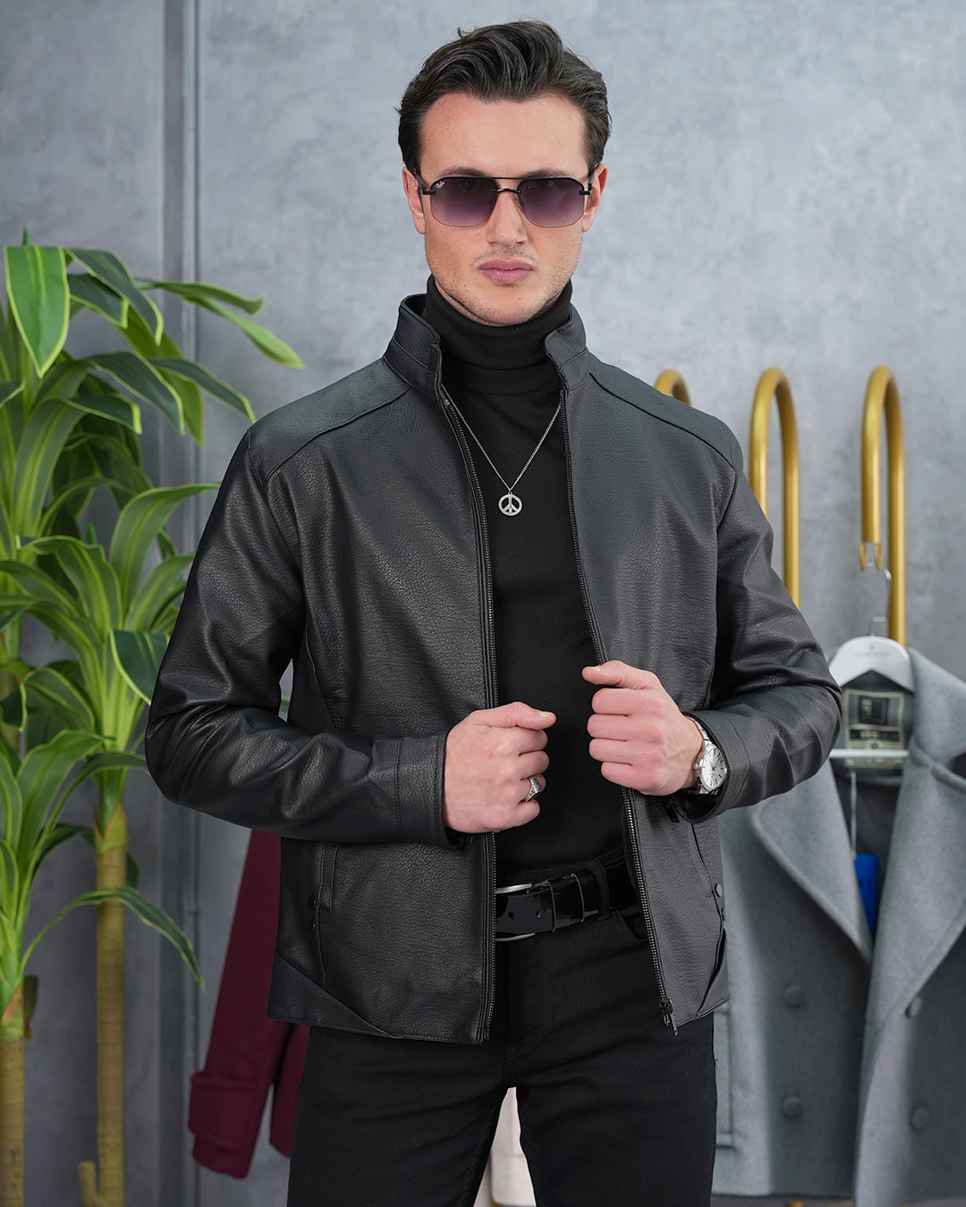 Slim fit Kalıp Hakim Yaka Ribanası Asimetrik Model İthal Deri Mont