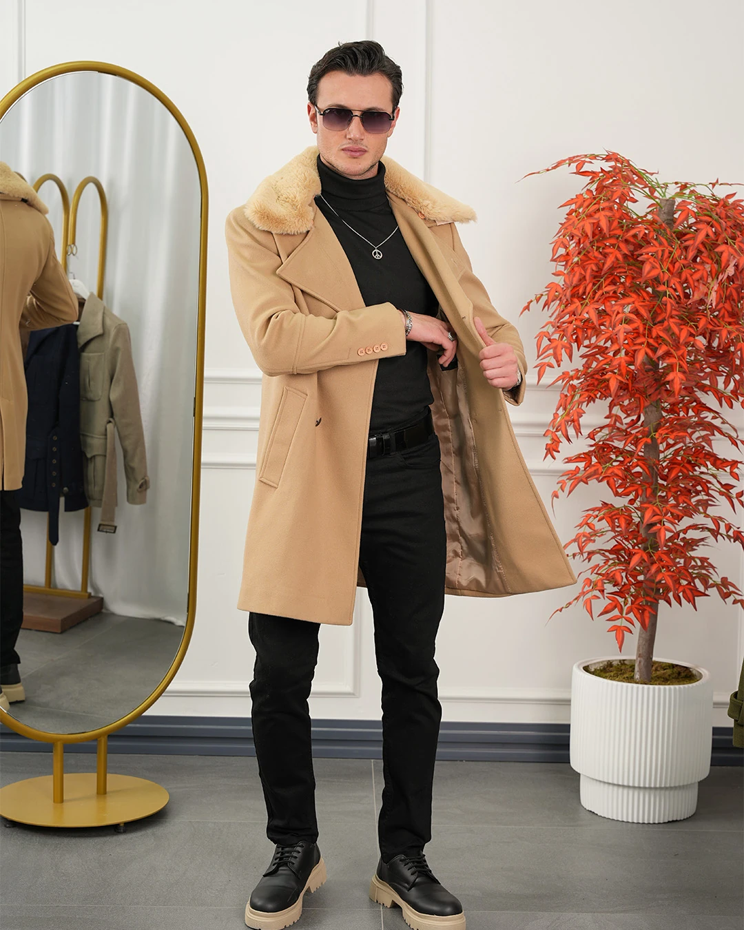 Çıkma Yakalı Kuzu Kaşmir Kaşe Kaban