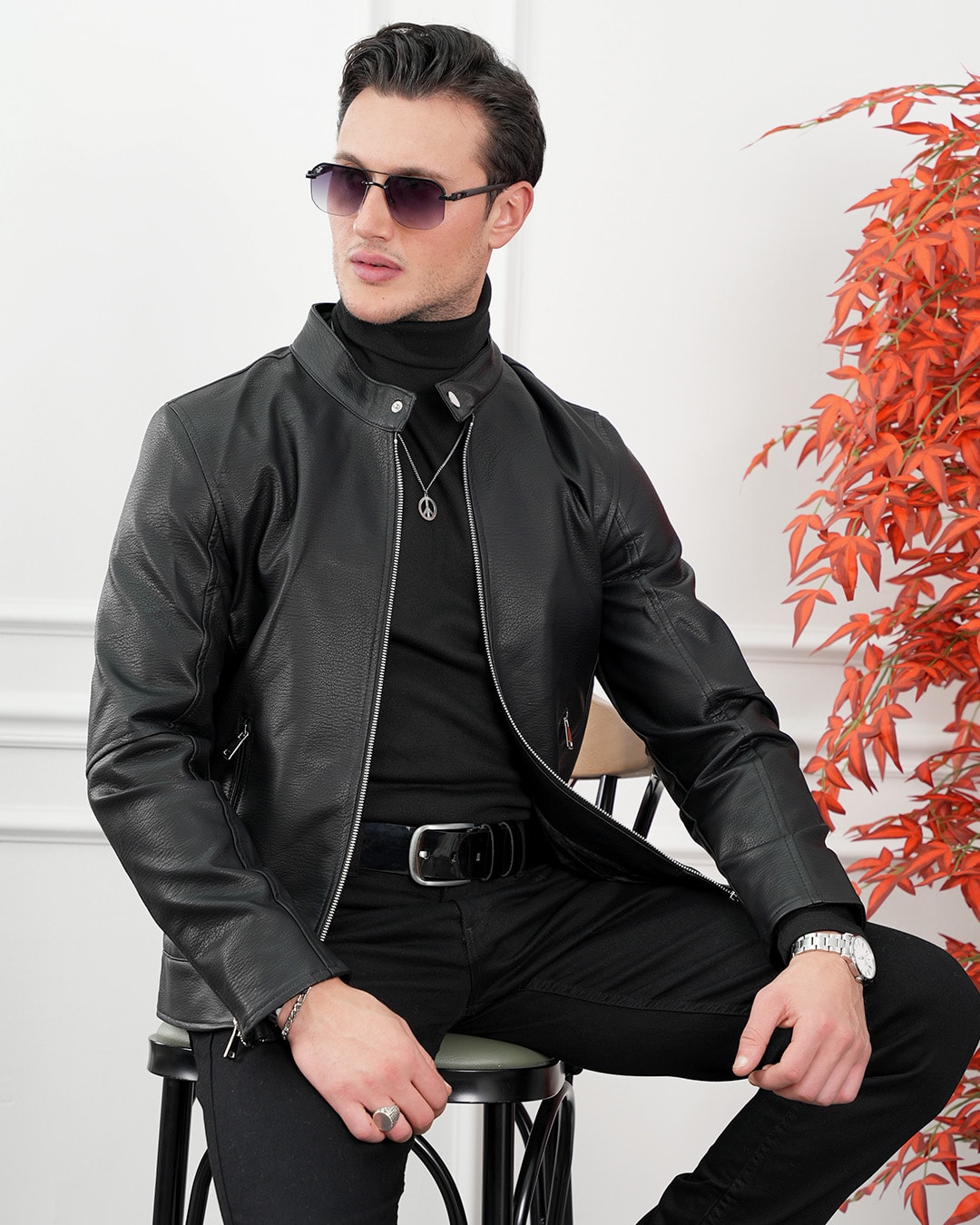 Slim fit Kalıp Hakim Yaka Çıtçıt Detaylı Sade Deri Mont