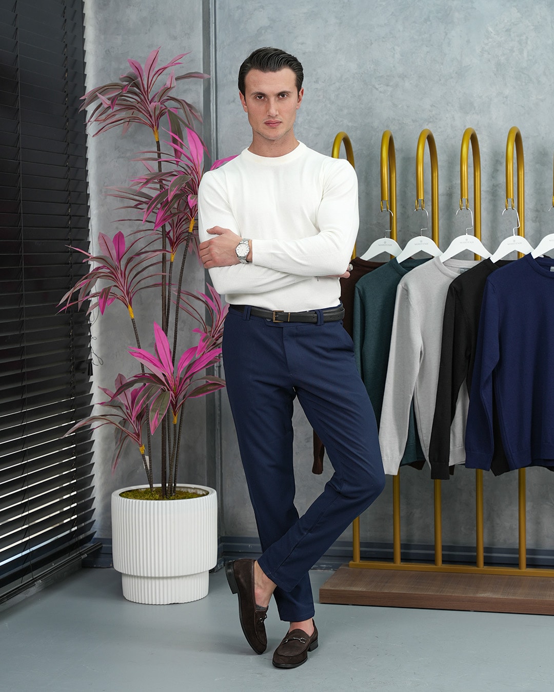 Slim Fit Kalıp Pamuk Likra Sade Bisiklet Yaka Triko Kazak