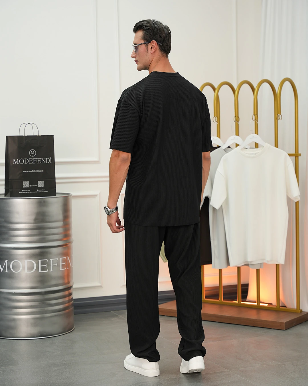 Kalın Fitil Desenli Tshırt'lü Alt Üst Takım