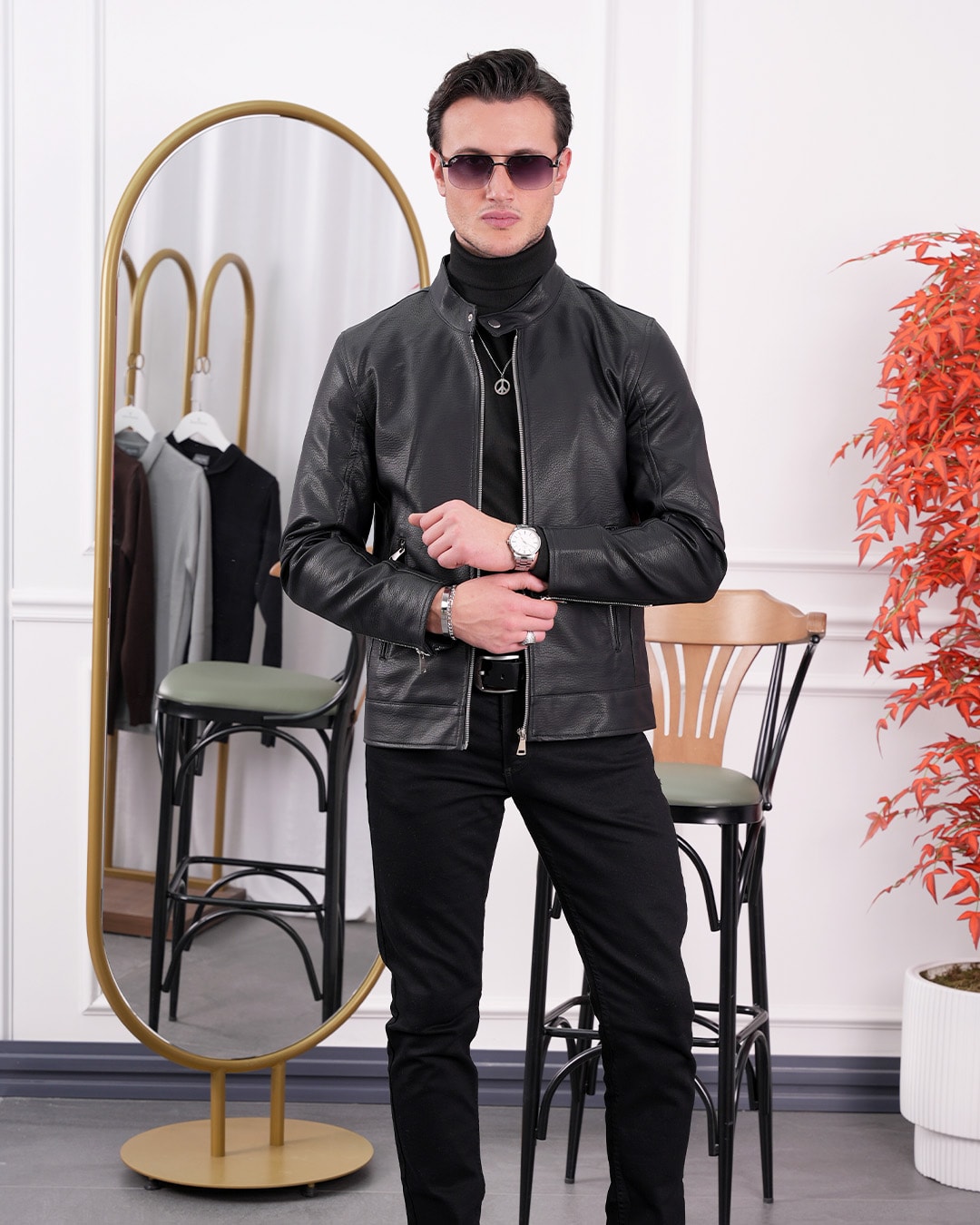 Slim fit Kalıp Hakim Yaka Çıtçıt Detaylı Sade Deri Mont