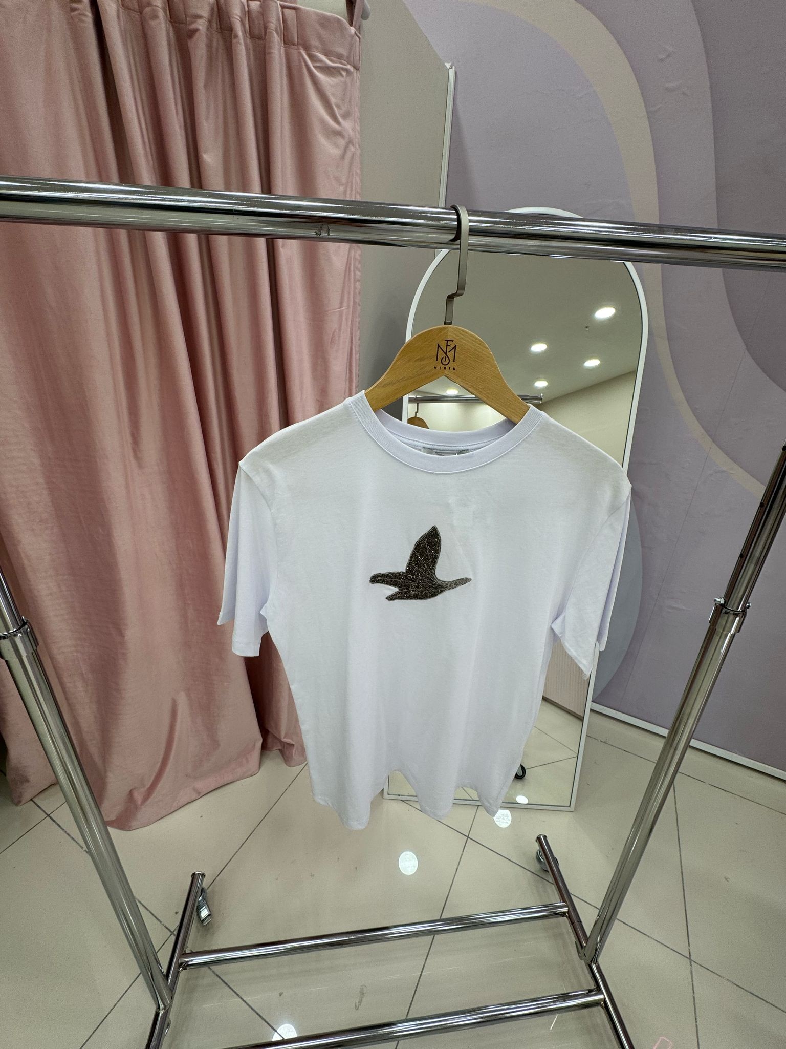 Taşlı T-shirt (Beyaz)