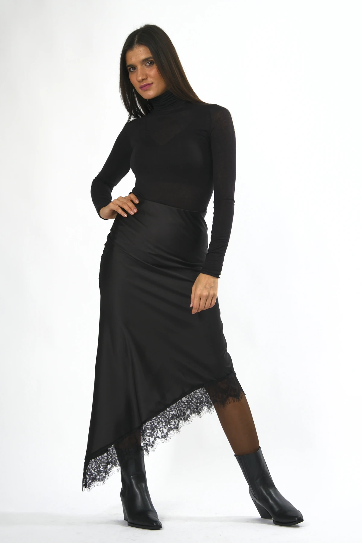 Abbra Kadın Paçası Dantelli Saten Görünümlü Beli Lastikli Etek