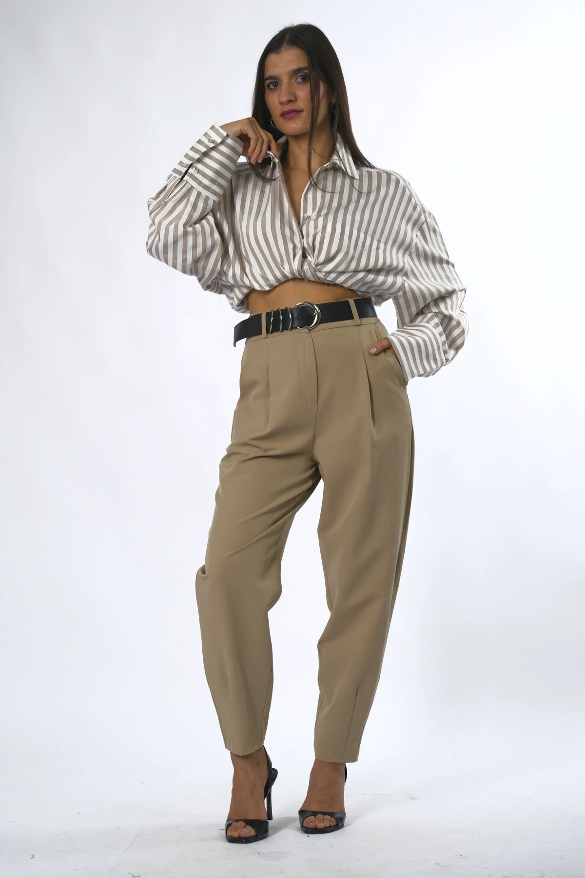 Abbra Kadın Slouchy Kemerli Kumaş Pantolon