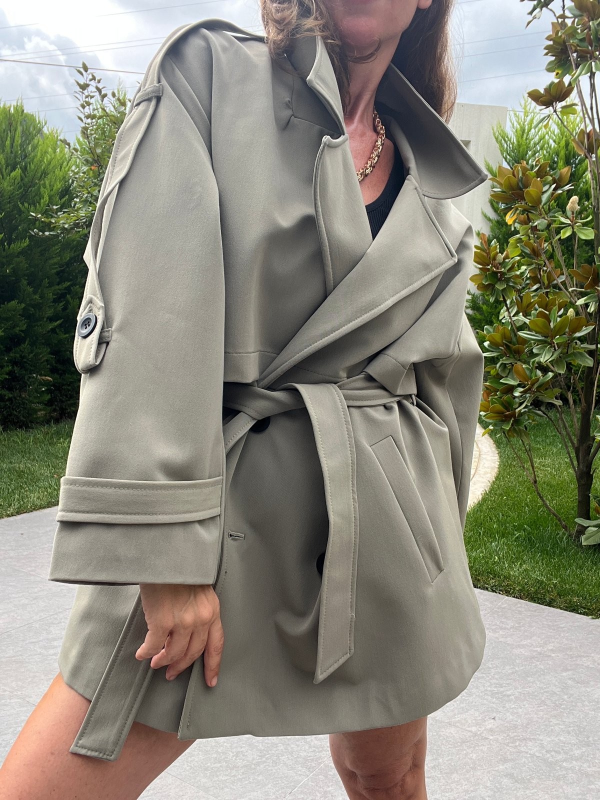Abbra Kadın Kuşaklı Oversize Kısa Trenç  - HAKİ