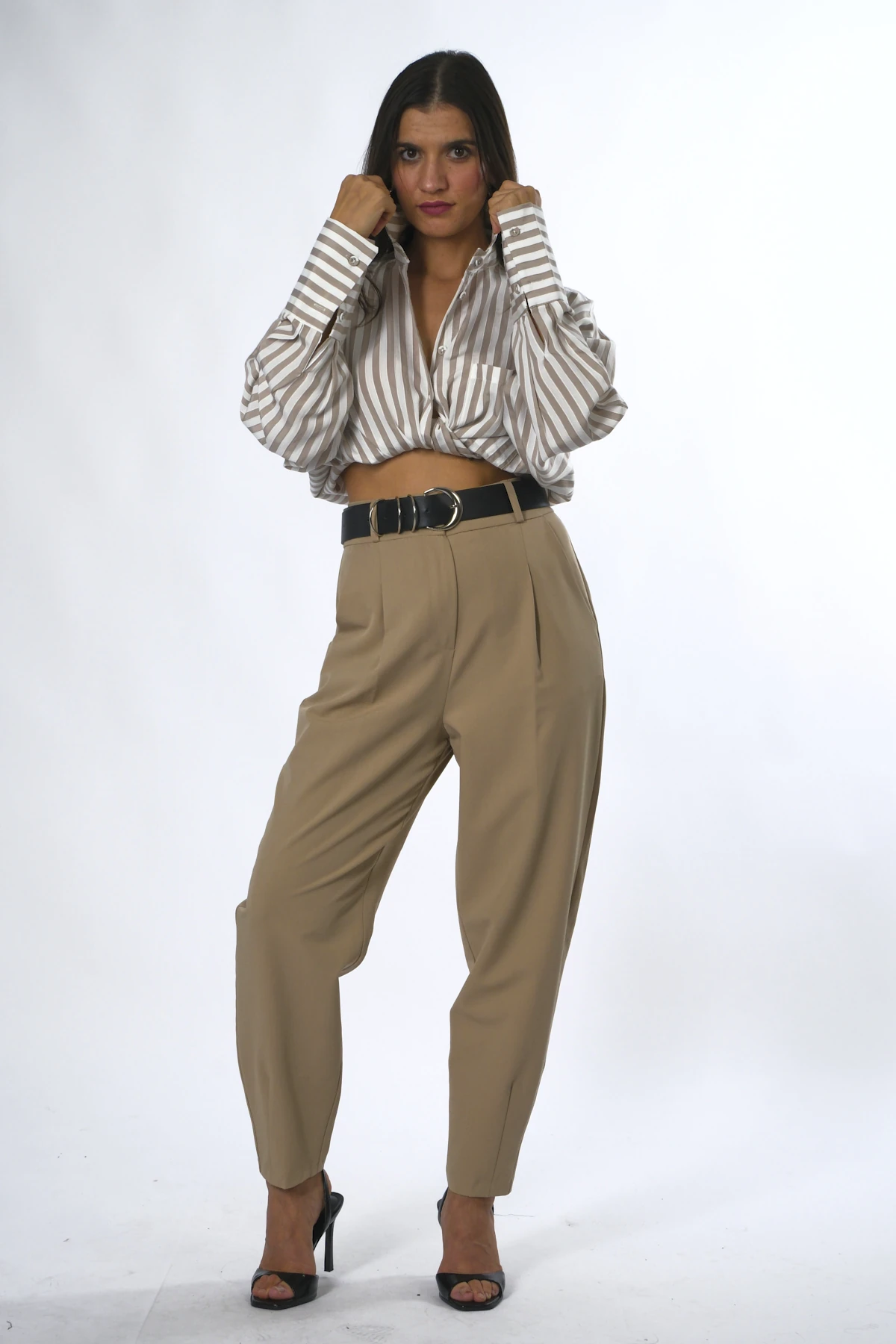 Abbra Kadın Slouchy Kemerli Kumaş Pantolon