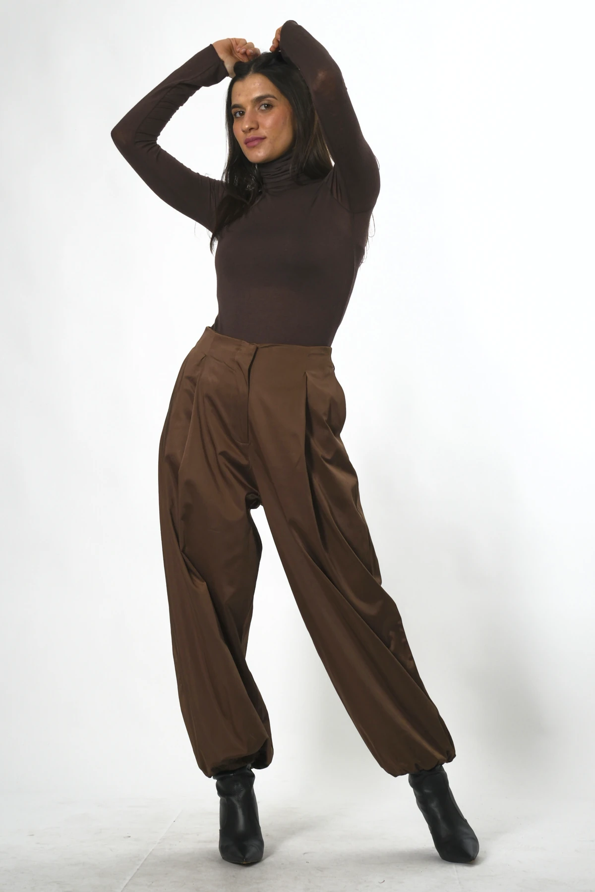 Abbra Kadın Saten Görünümlü Paçası Lastikli Şalvar Pantolon