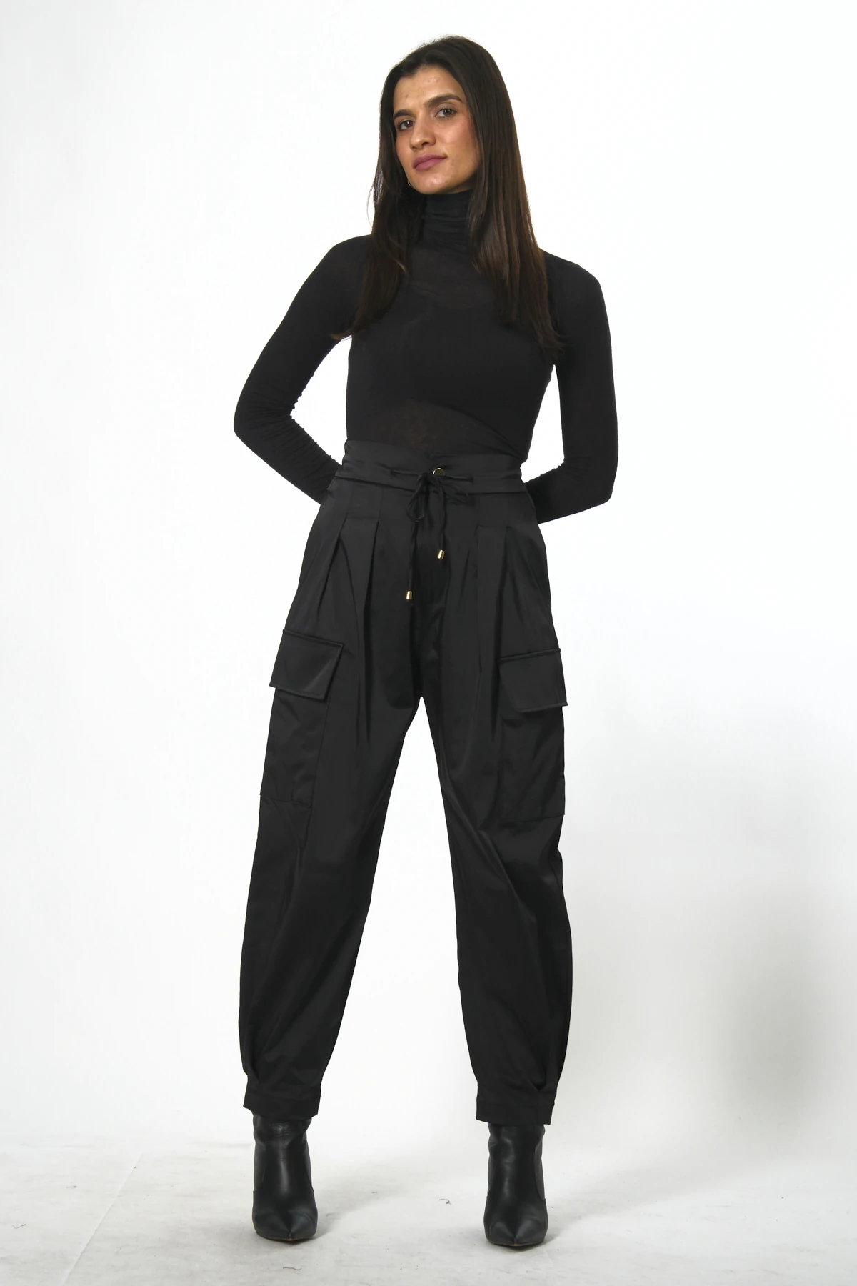 Abbra Kadın Saten Görünümlü Pileli Pantolon