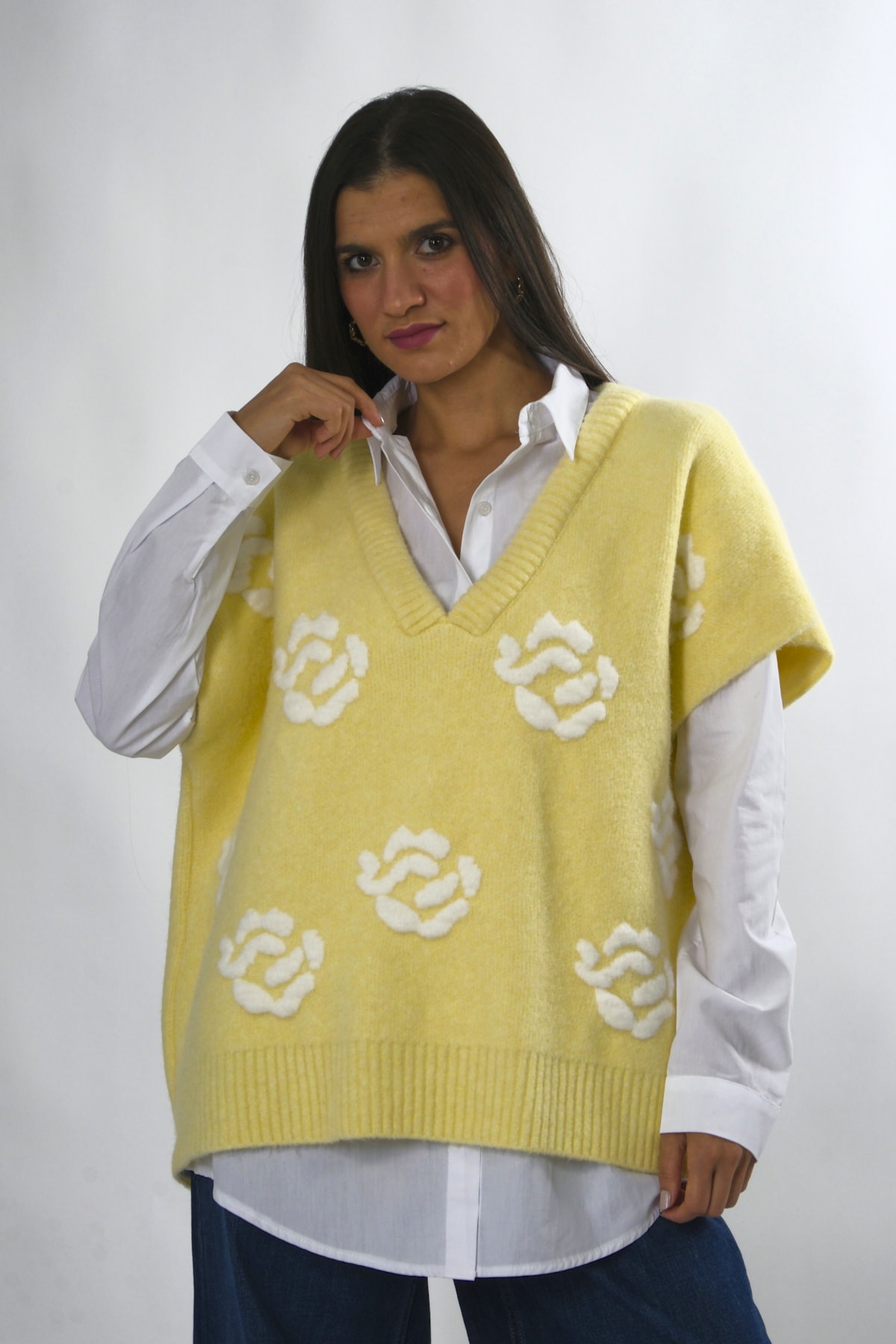 Abbra Kadın Oversize Gömlekli Nakışlı Süveter
