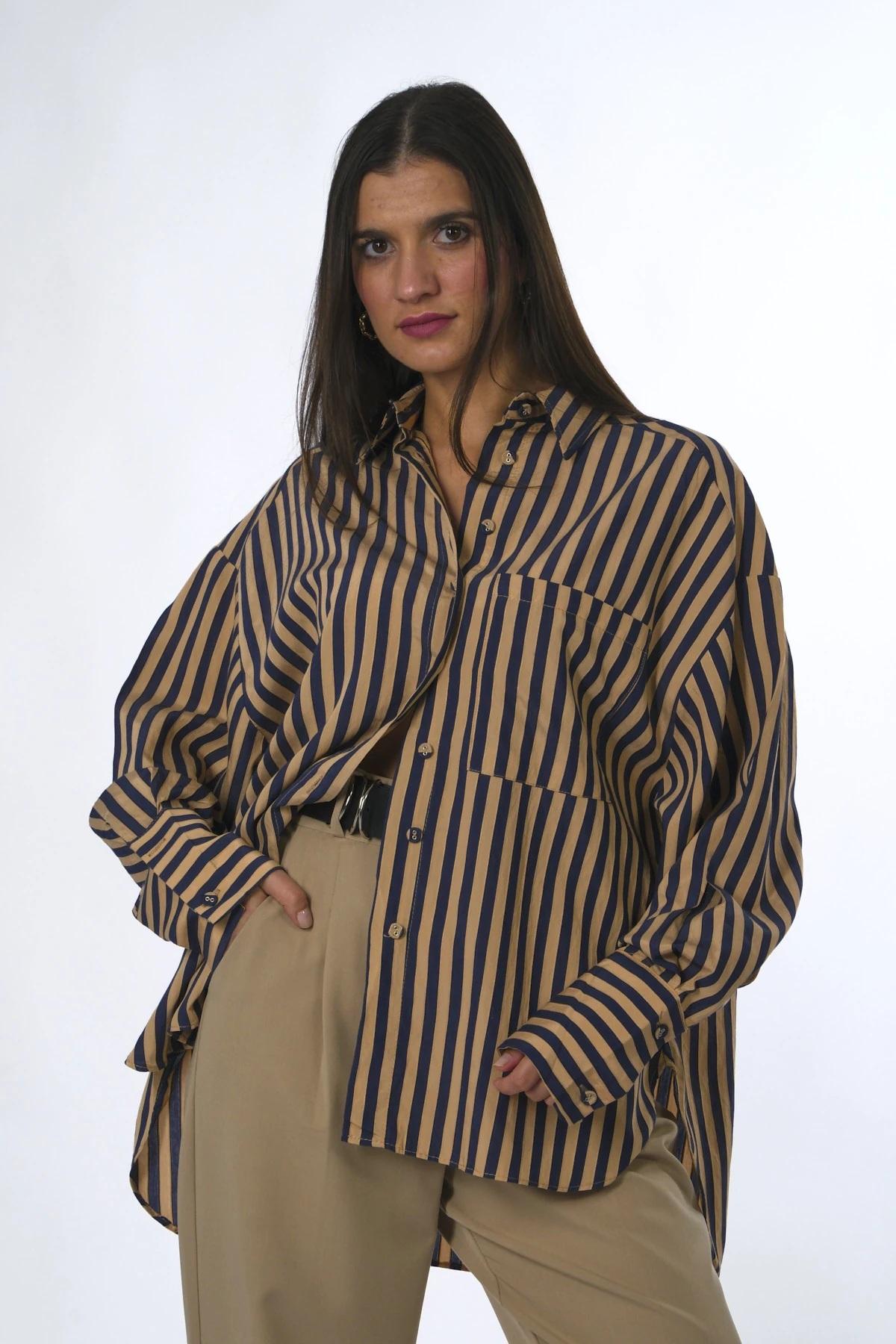 Abbra Kadın Çizgili Tek Cepli Oversize Gömlek