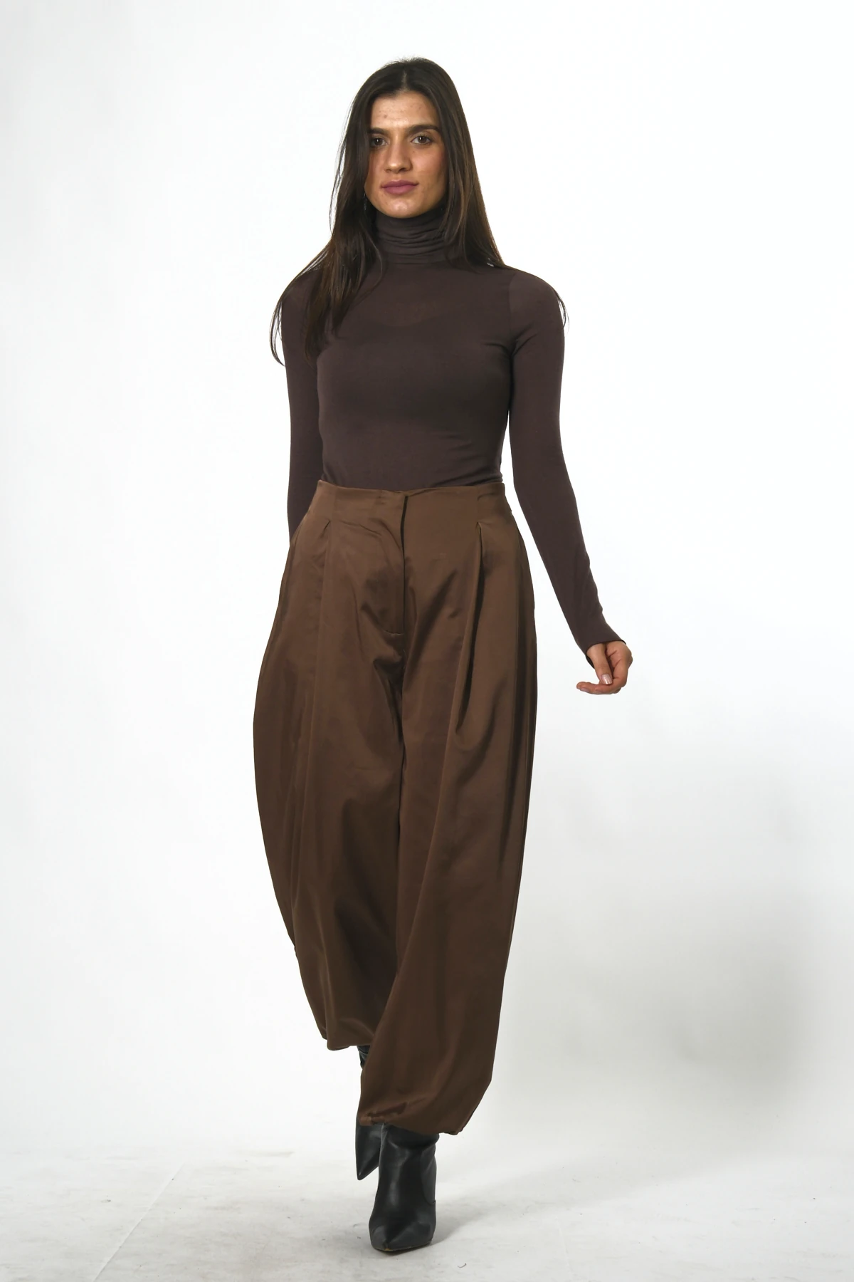 Abbra Kadın Saten Görünümlü Paçası Lastikli Şalvar Pantolon