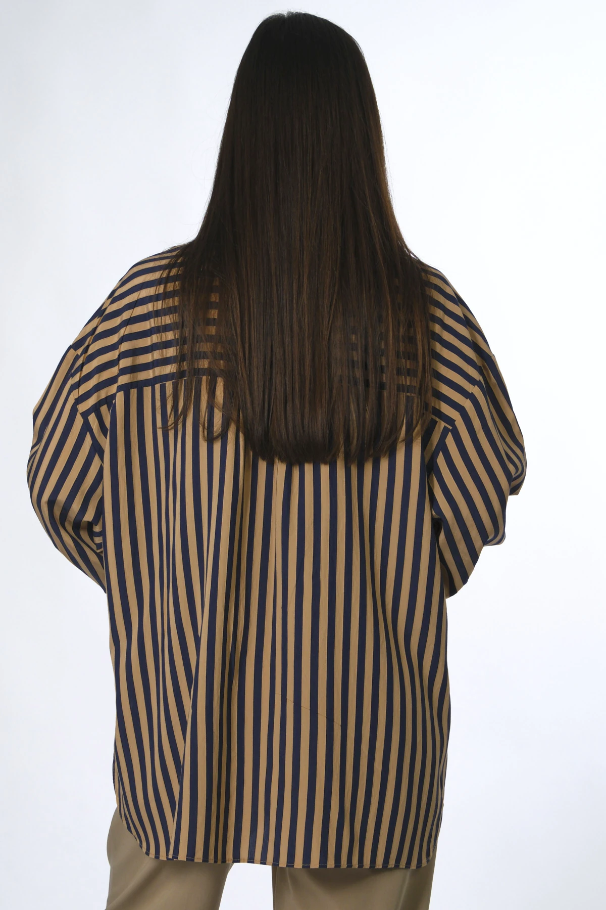 Abbra Kadın Çizgili Tek Cepli Oversize Gömlek