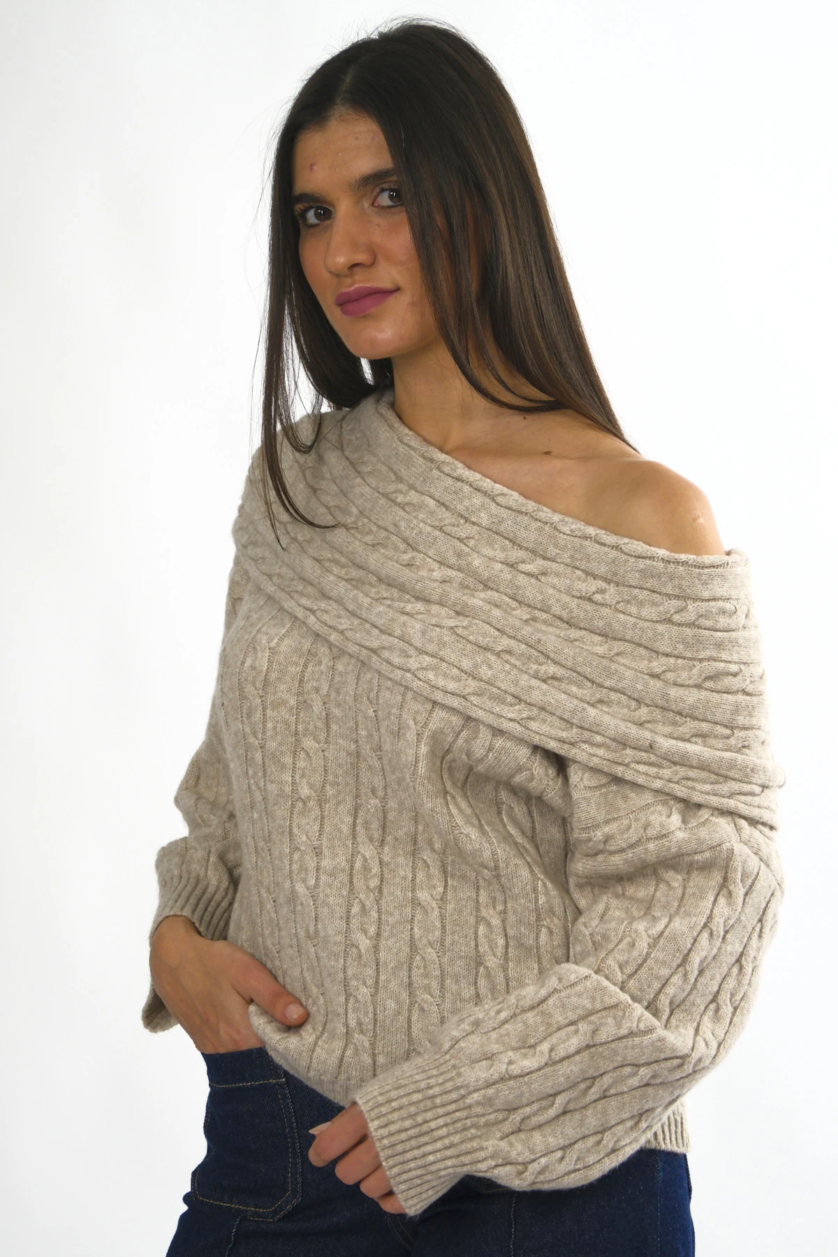 Abbra Kadın Madonna Yaka Kazak