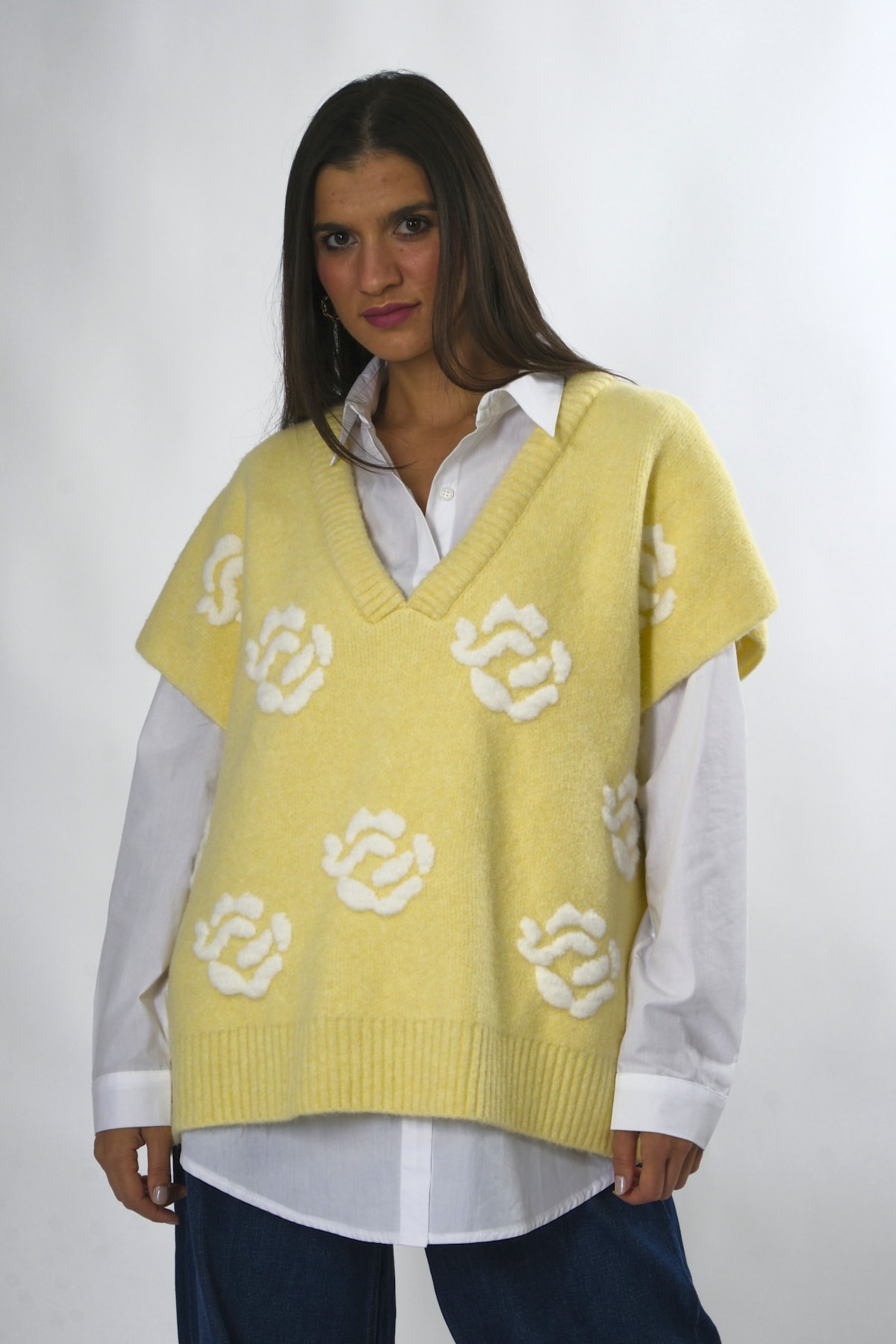 Abbra Kadın Oversize Gömlekli Nakışlı Süveter - BEYAZ-SARI