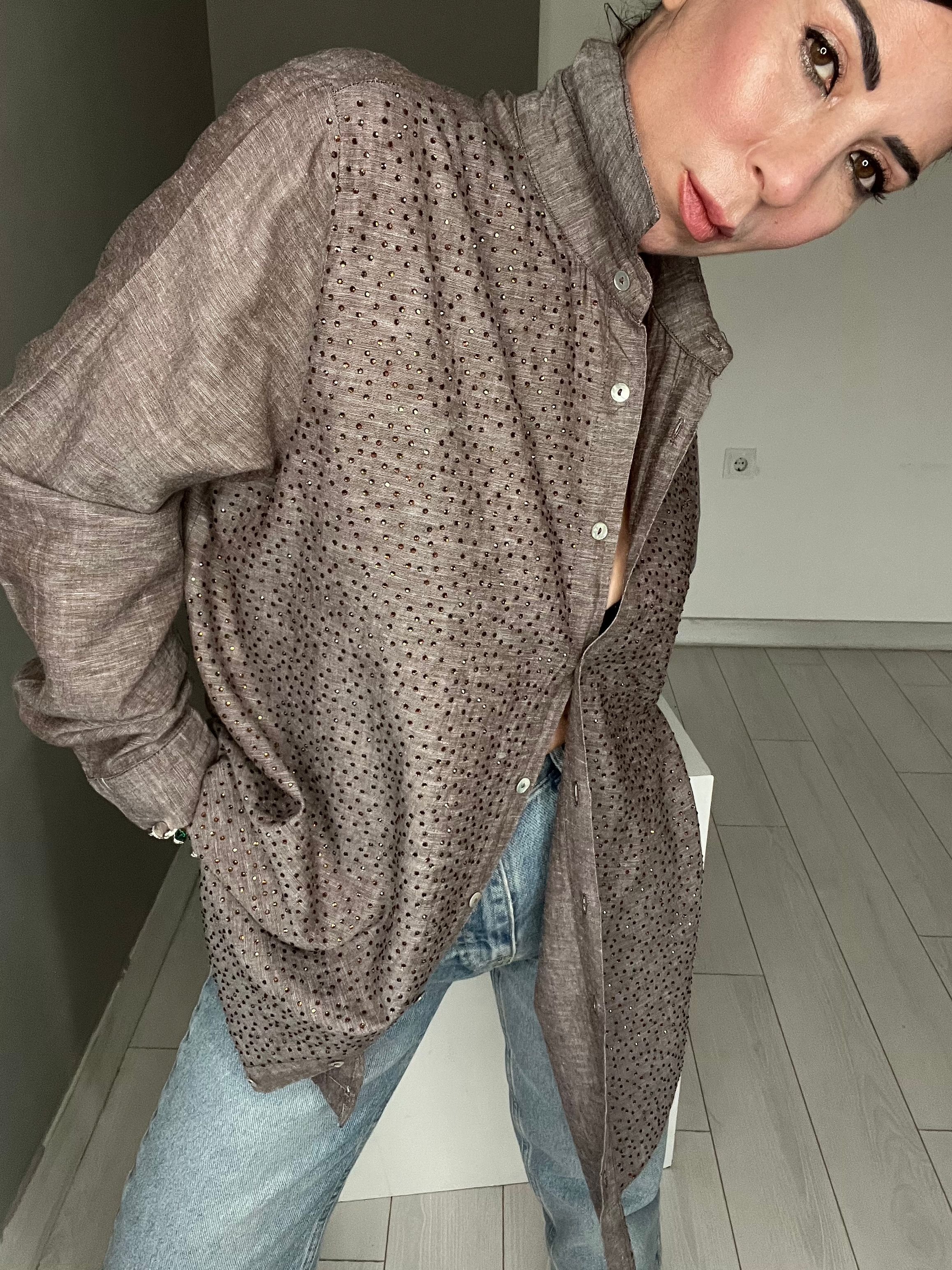 Abbra Kadın Önü Boncuk Çakımlı Gömlek