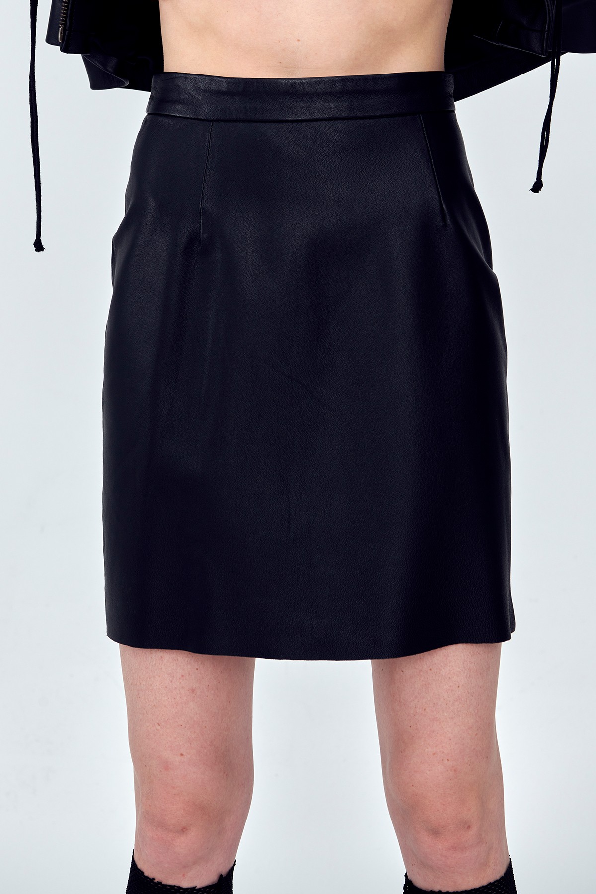 REGULAR Black Leather Skirt